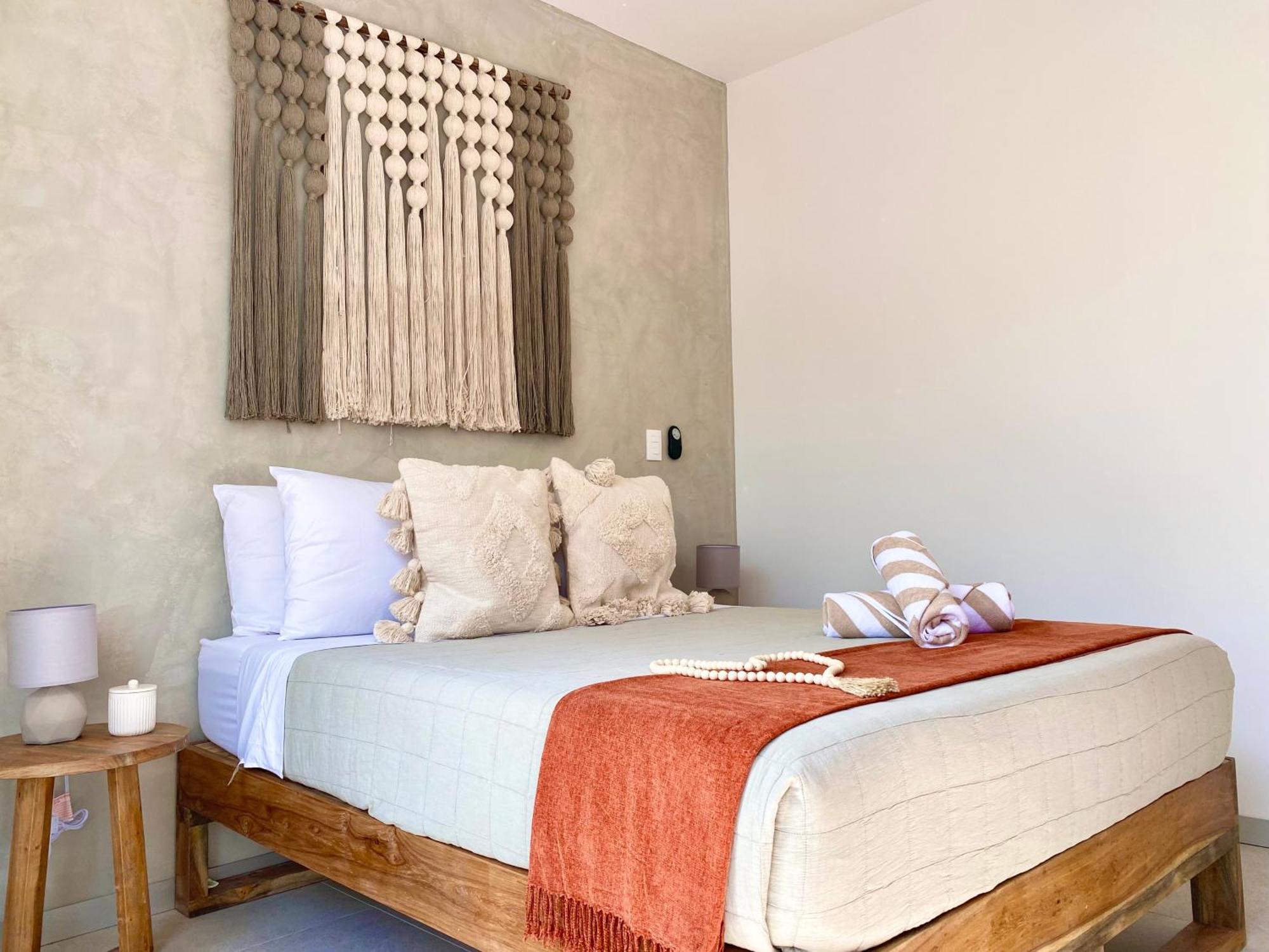 Urban Towers By Andiani Travel Apartment