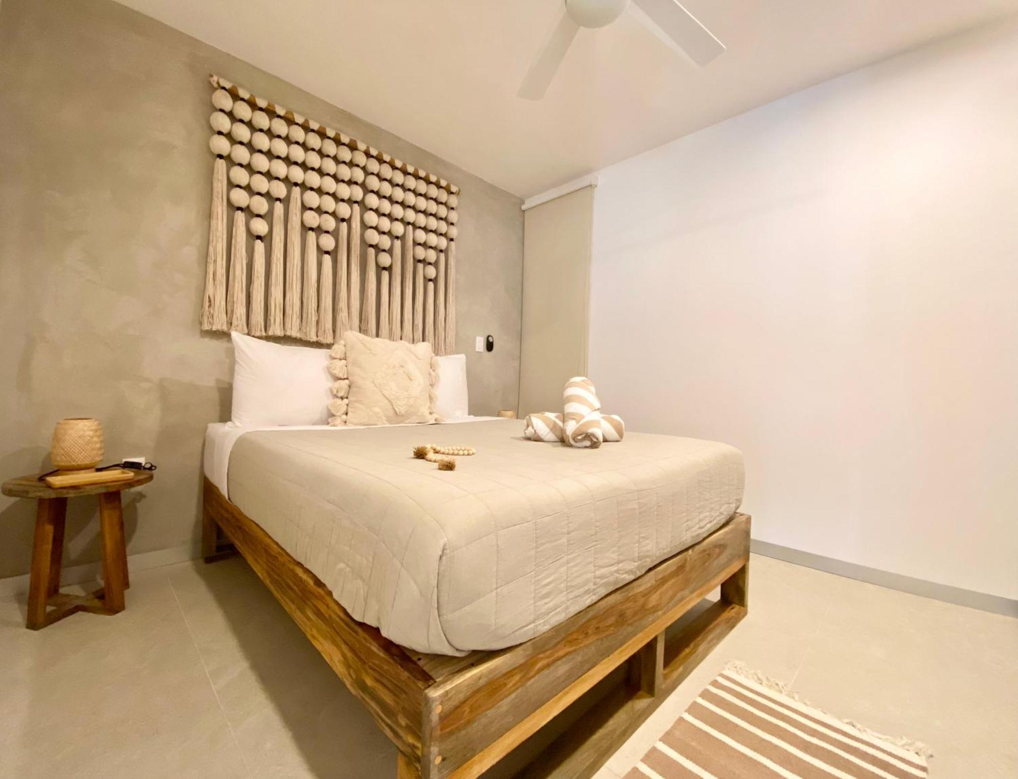 Urban Towers By Andiani Travel * Playa del Carmen
