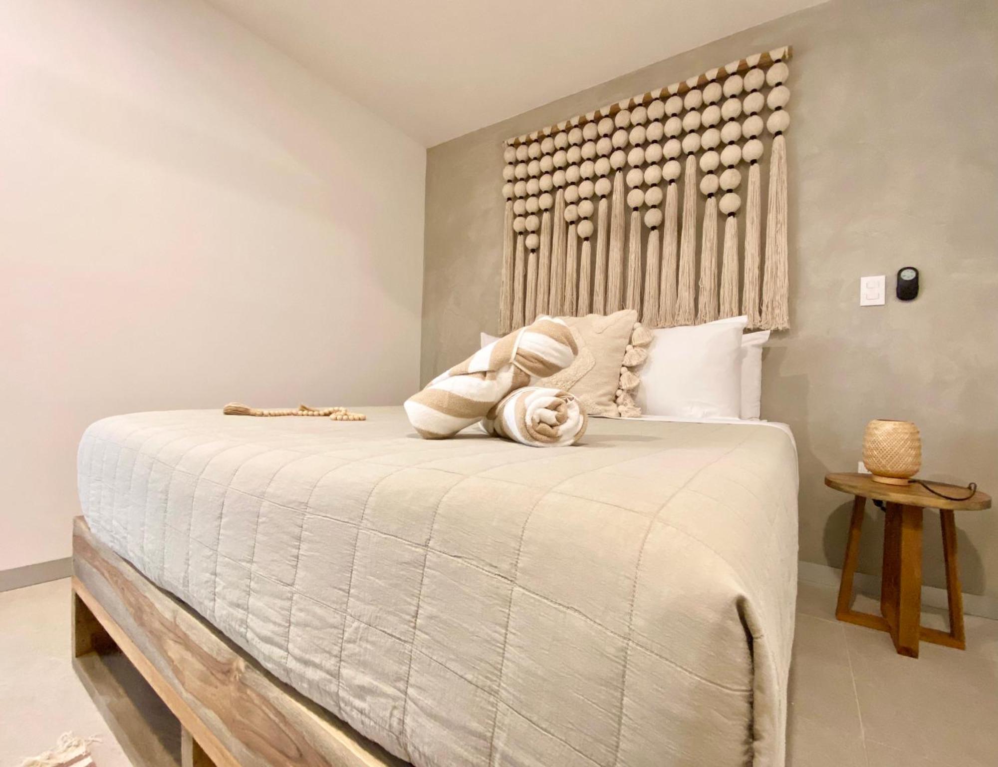 Urban Towers By Andiani Travel * Playa del Carmen