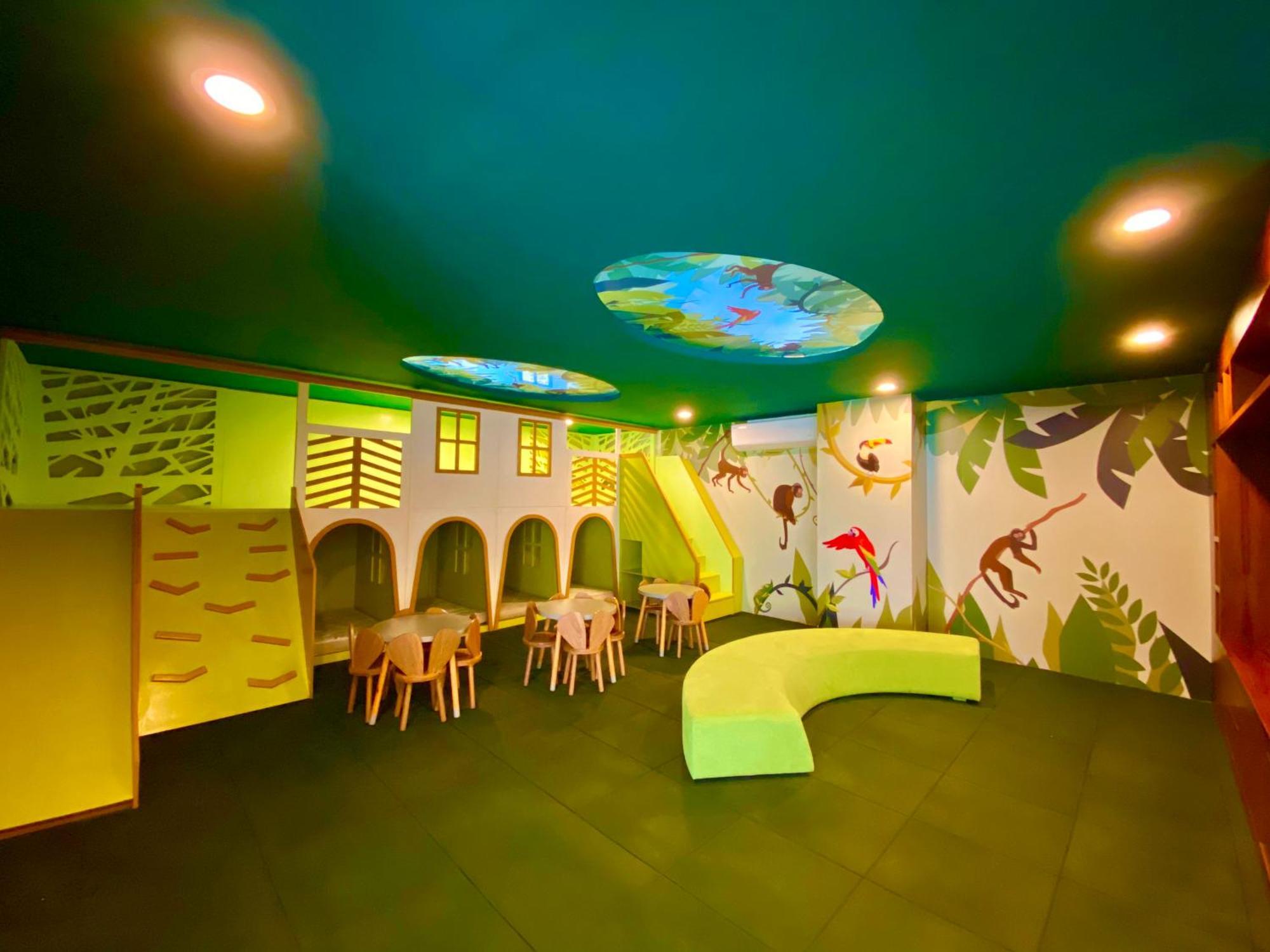 Urban Towers By Andiani Travel Apartment