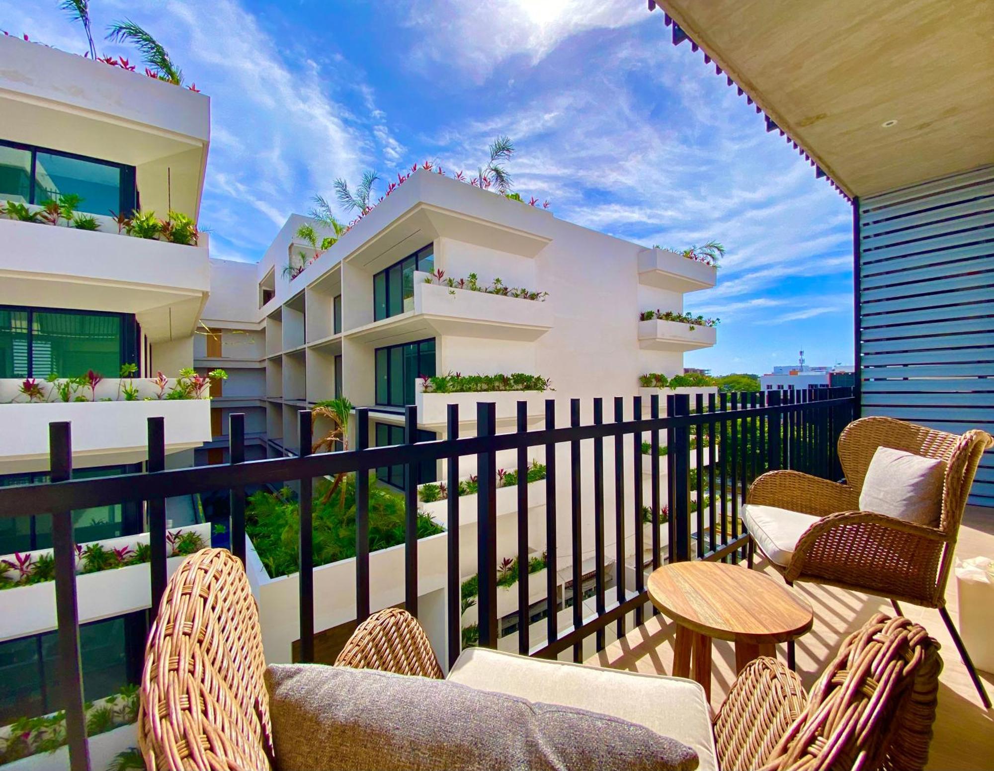 Urban Towers By Andiani Travel Apartment