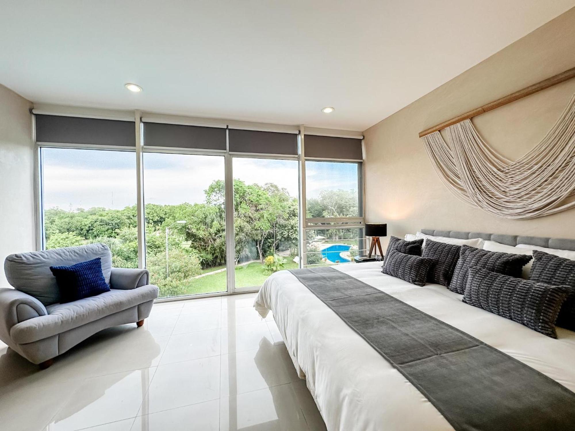 Azulb15 3 Bedroom Playacar Phase Ii Apartment Playa del Carmen