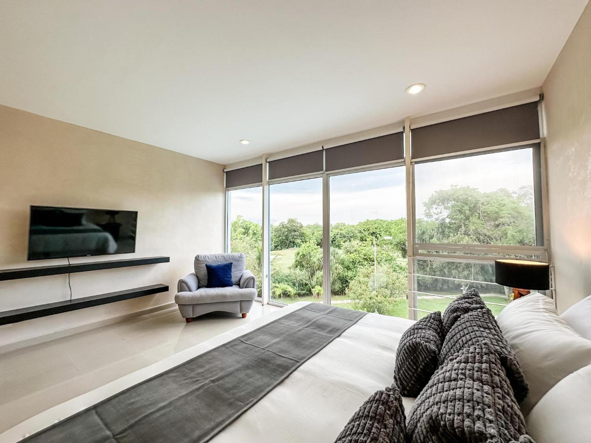 Apartment Azulb15 3 Bedroom Playacar Phase Ii