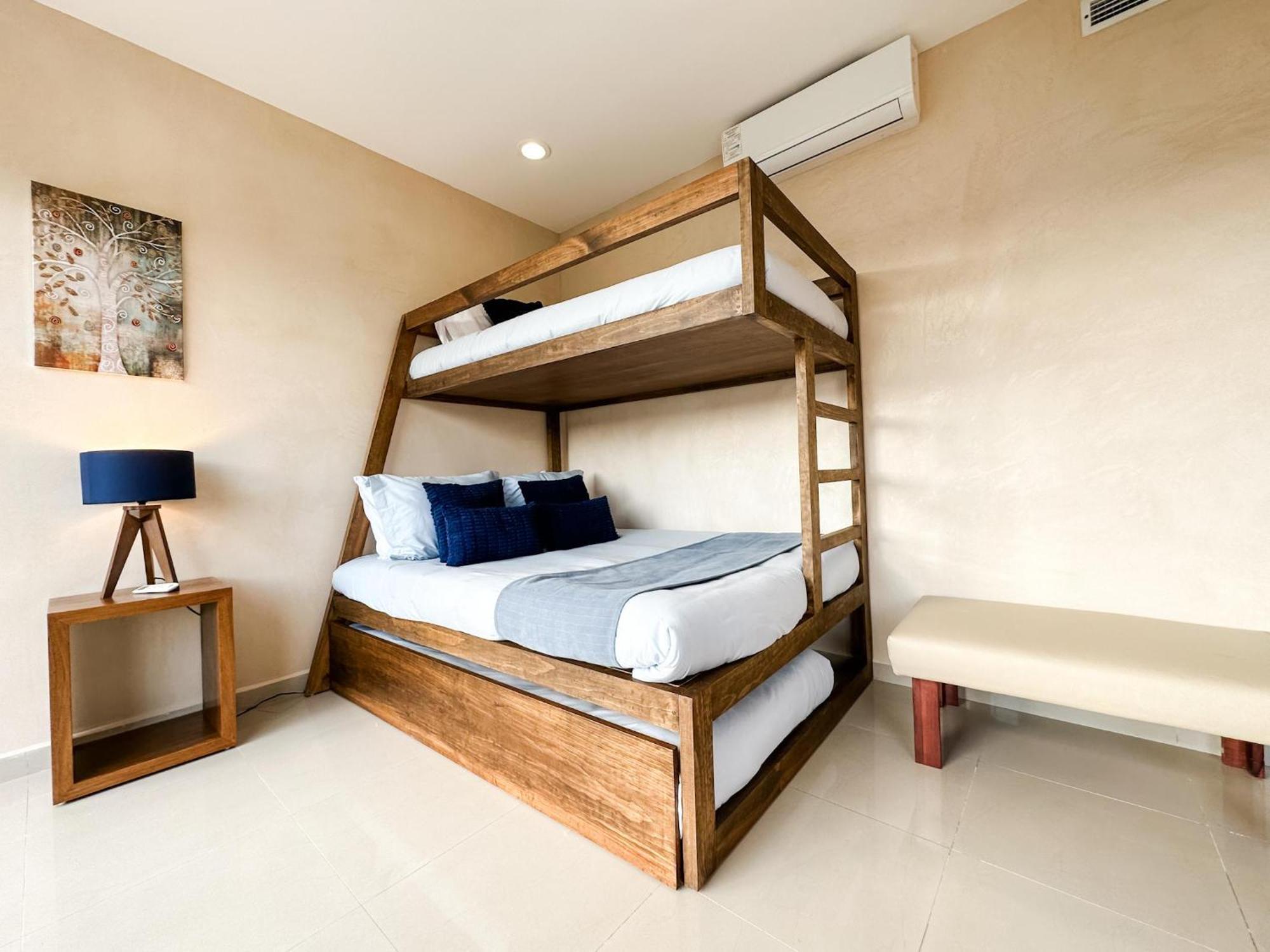 Azulb15 3 Bedroom Playacar Phase Ii *