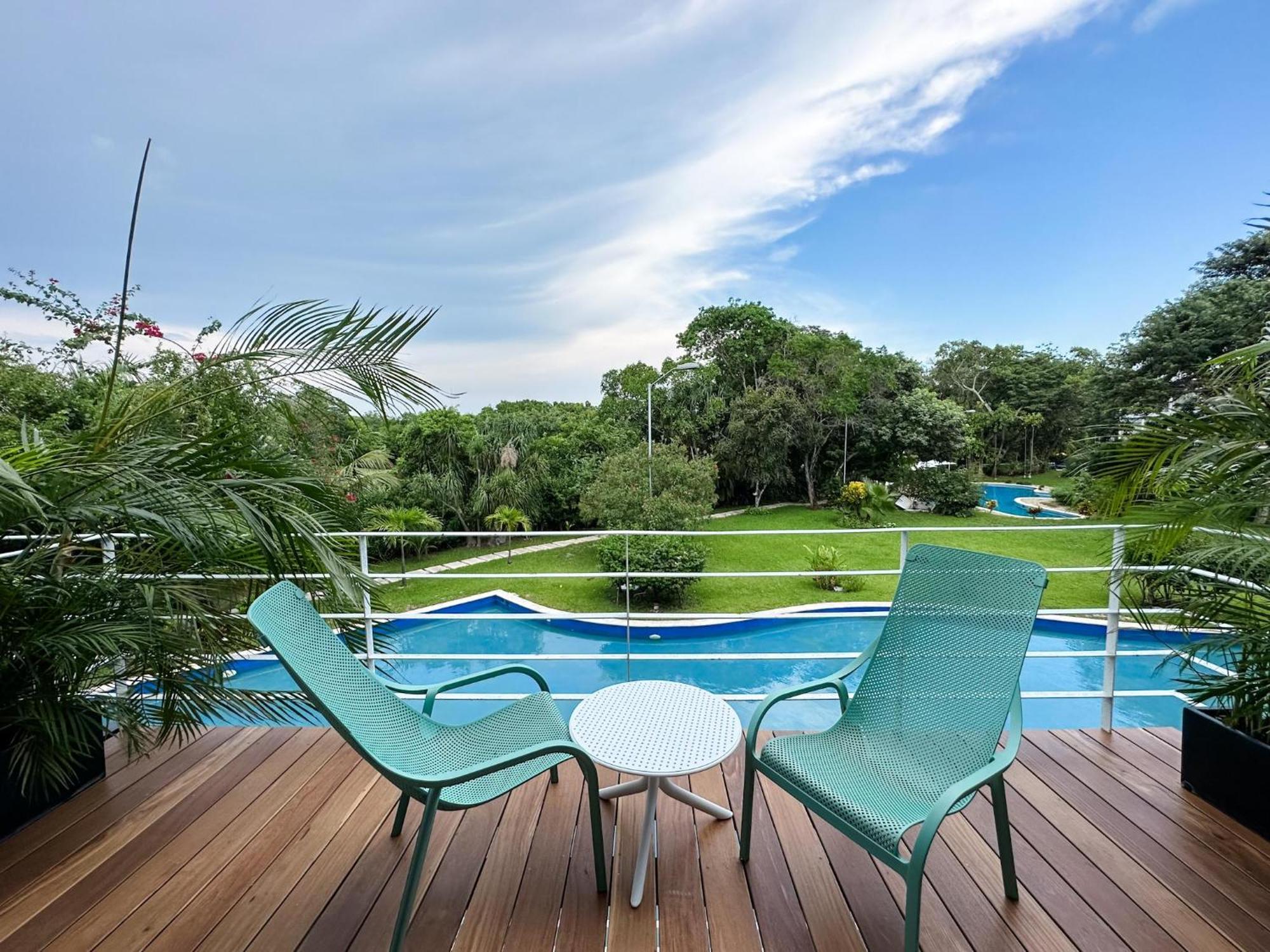 Apartment Azulb15 3 Bedroom Playacar Phase Ii *