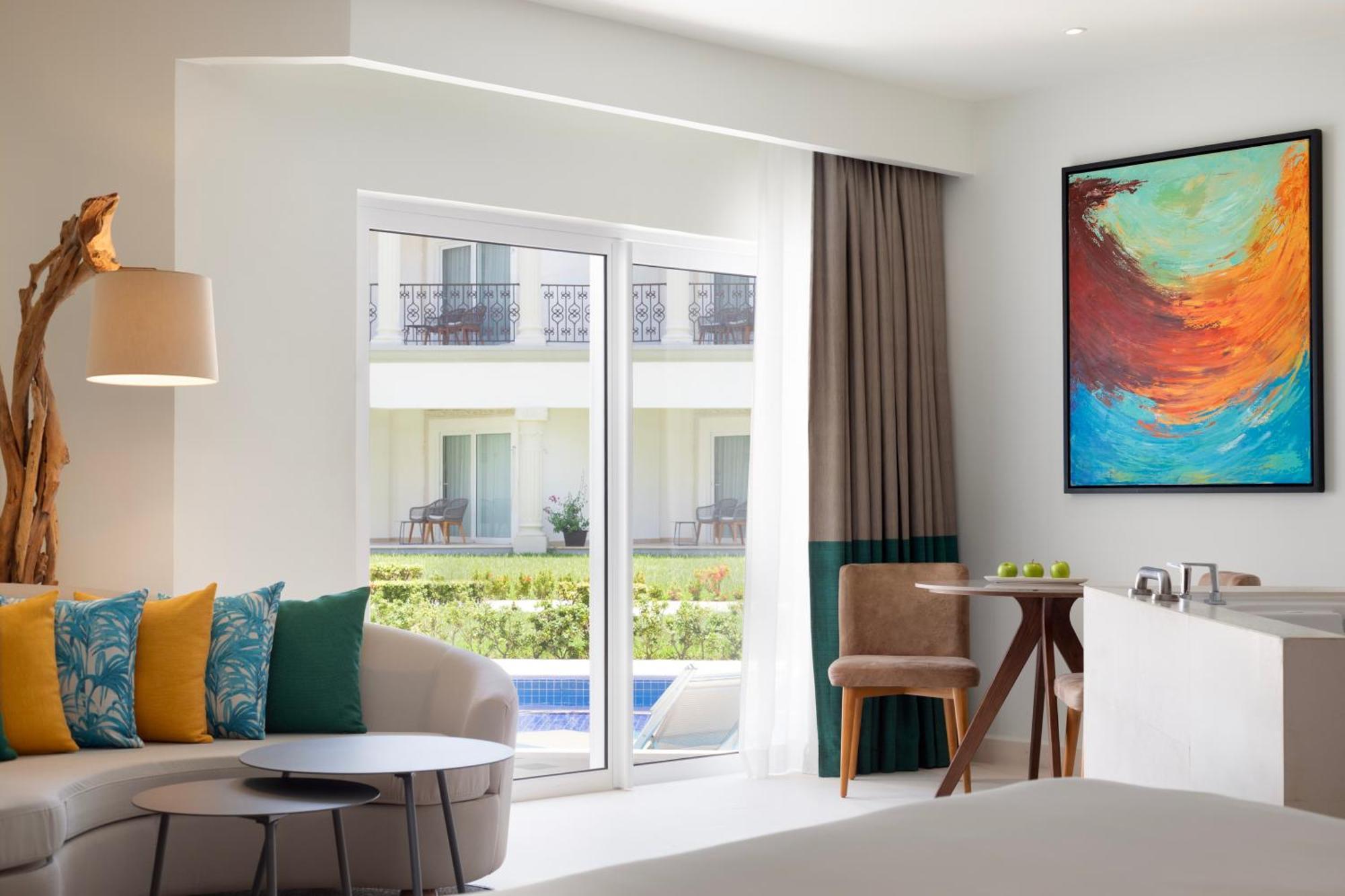 Hyatt Vivid Playa Del Carmen All-Inclusive Adult Only Resort 5* Playa del Carmen
