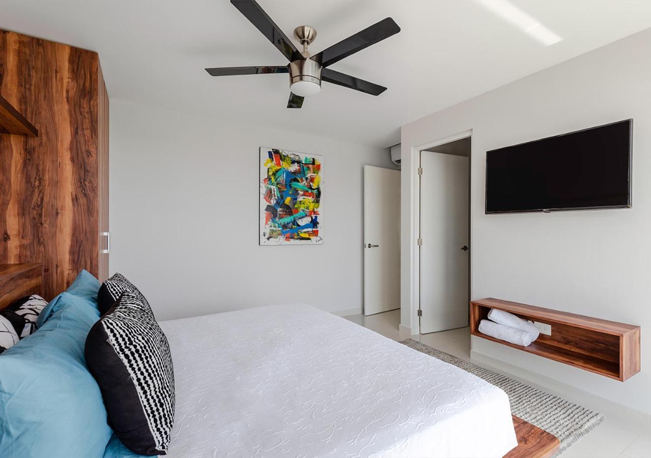 Apartment Excepcional 2br Rooftop Pool, Steps To 5th Dk *