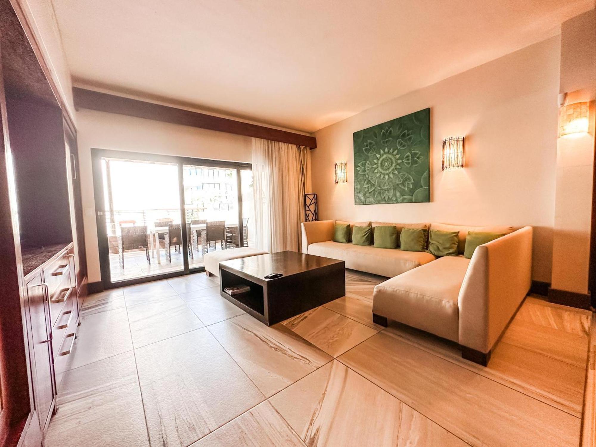 Atb33 Amazing With Enormous Terrace & Privatepool *