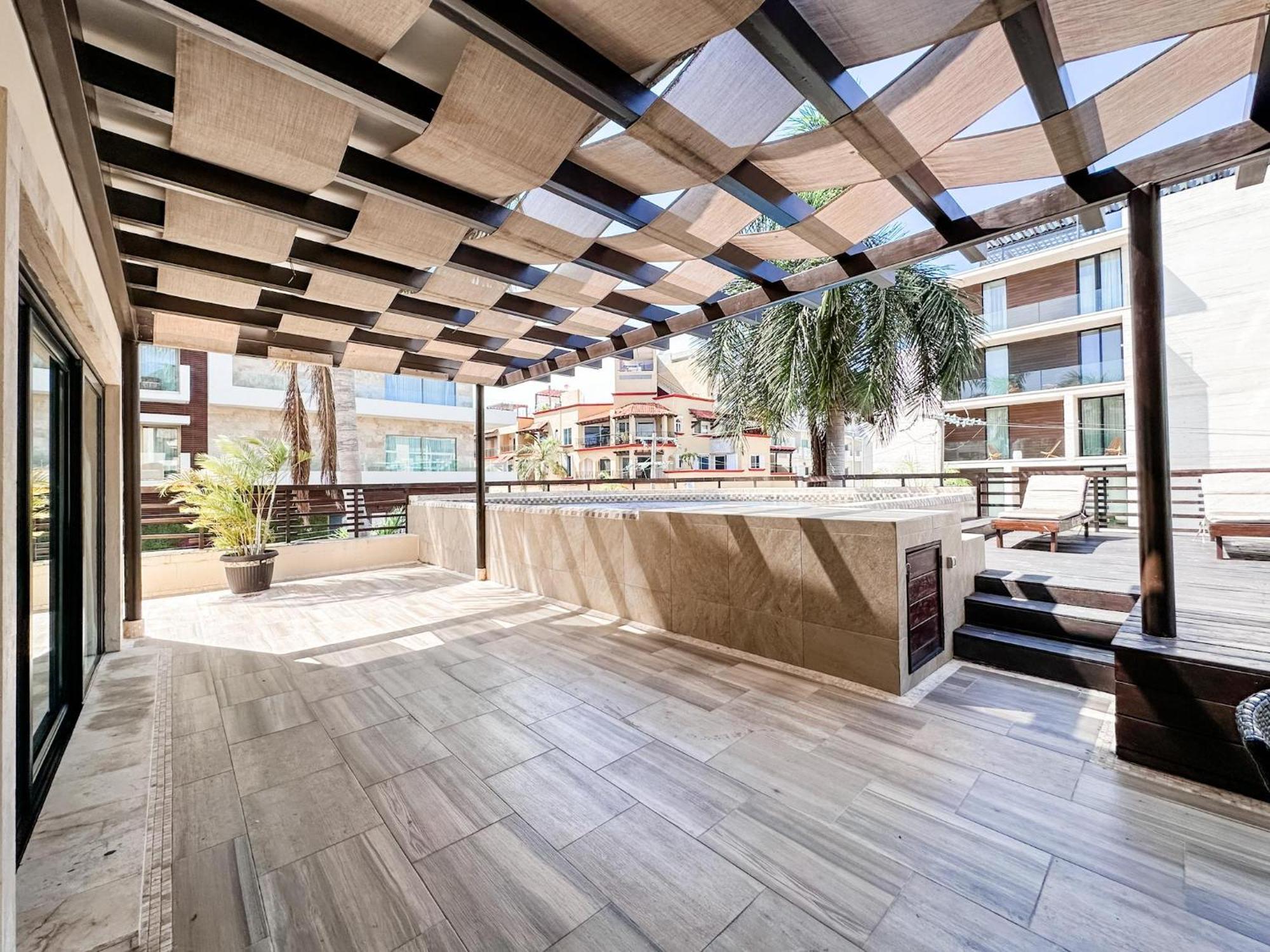 Atb33 Amazing With Enormous Terrace & Privatepool