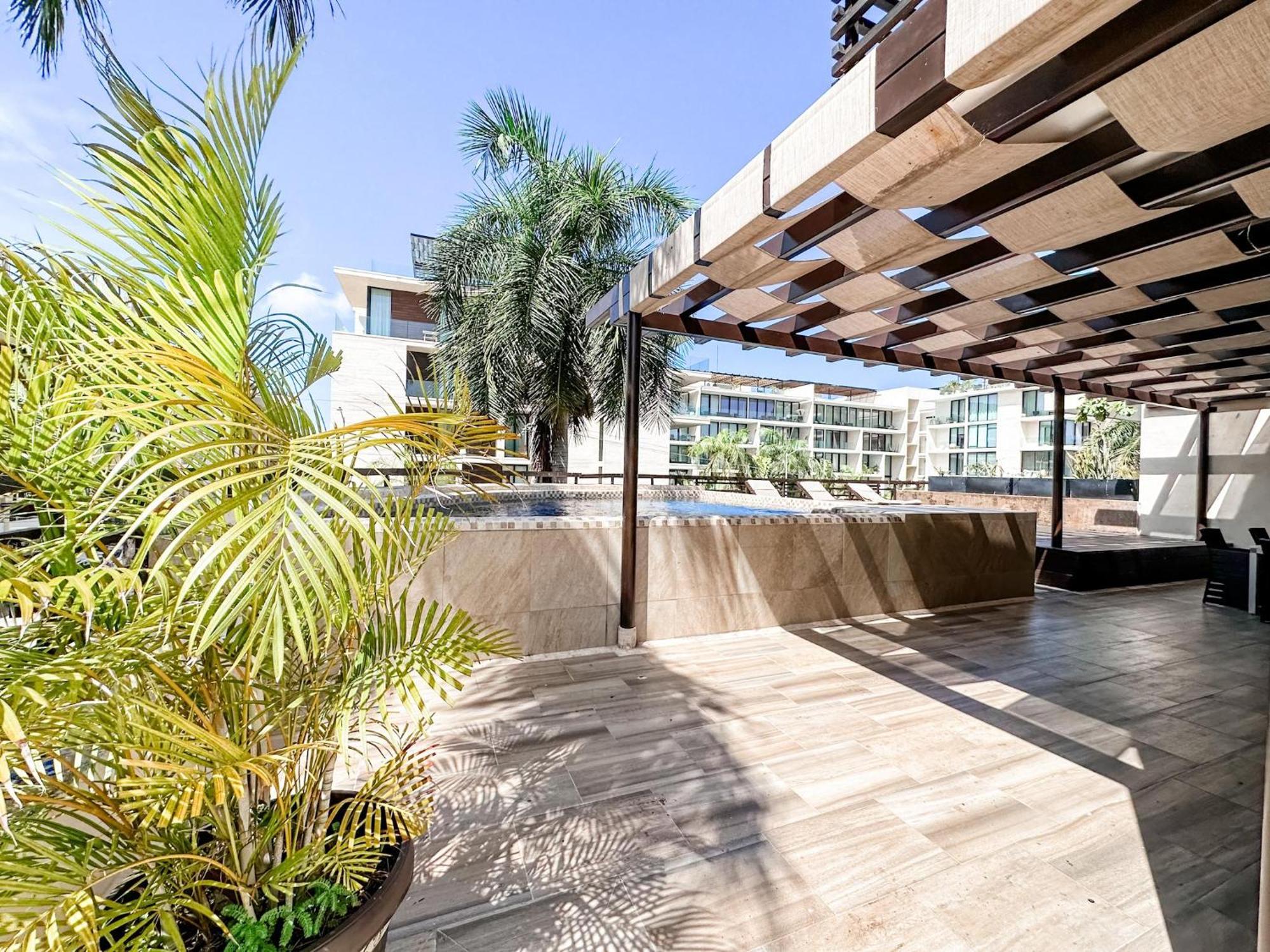 Atb33 Amazing With Enormous Terrace & Privatepool *