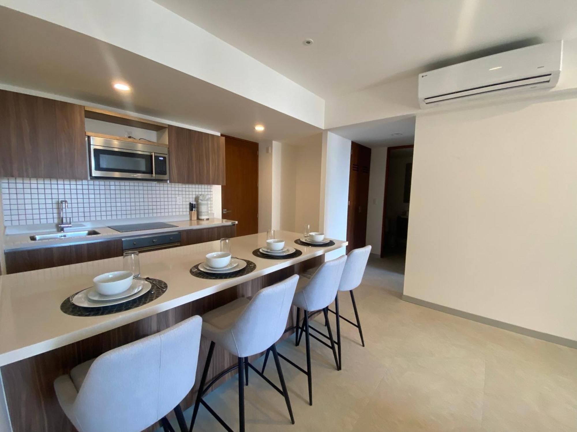 Elegant 2br In The Heart Of Playa Cinema Kidszone 2 Pools Playa del Carmen