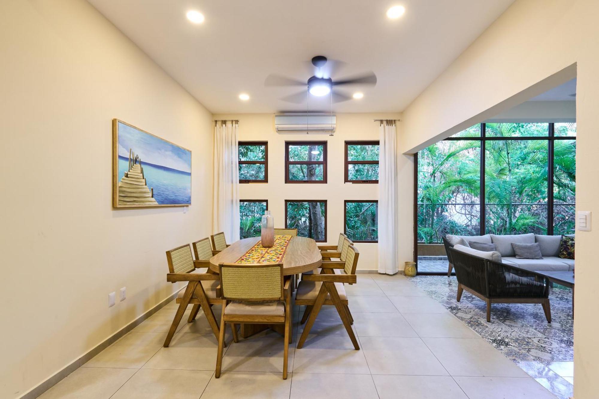 Spacious And Stylish Vacation For 8 With Private Pool And Large Terrace Casa de férias *