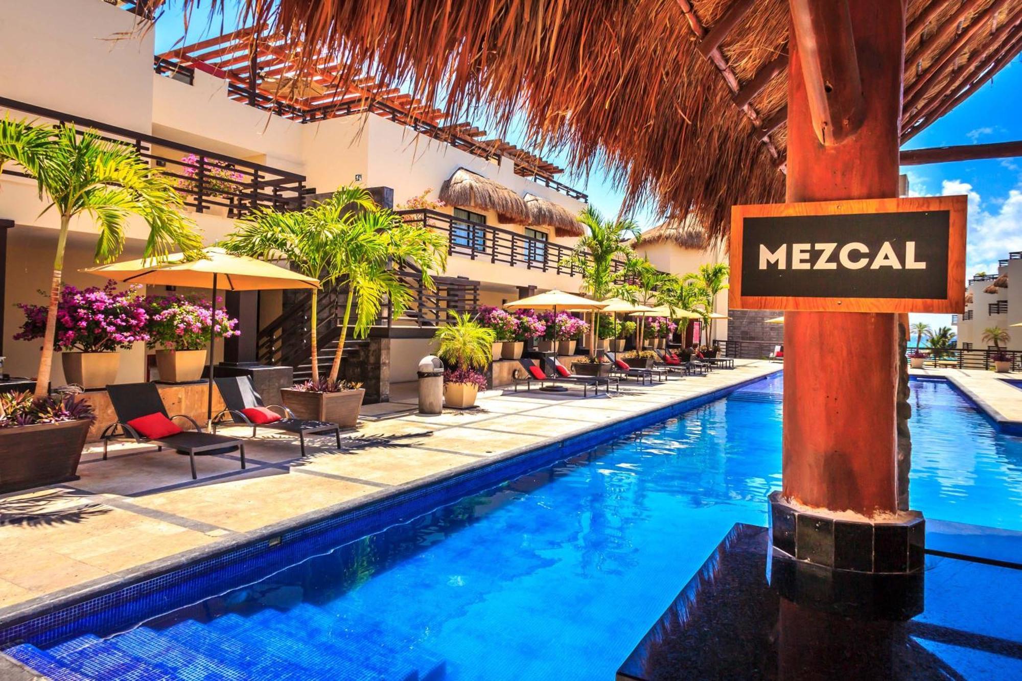 Aldea Beachside Condo