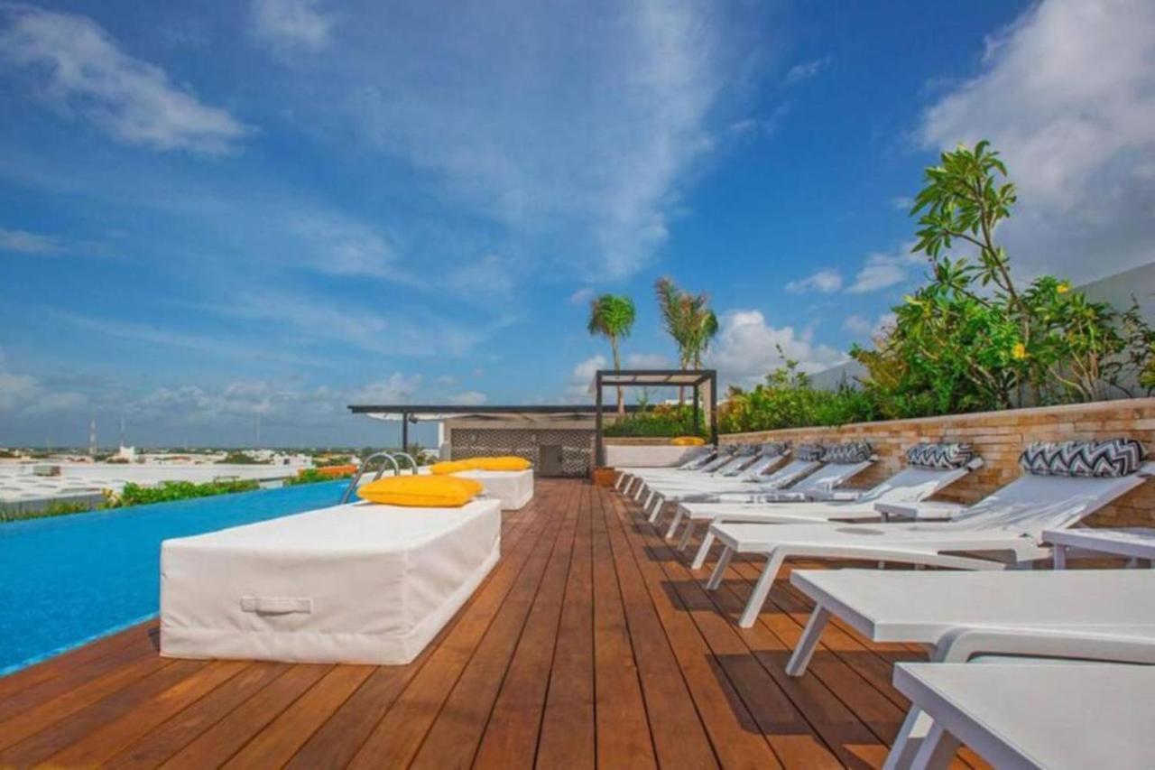 Downtown Exclusive 2br Ph With Priv Pool Gym Cinema Playa del Carmen