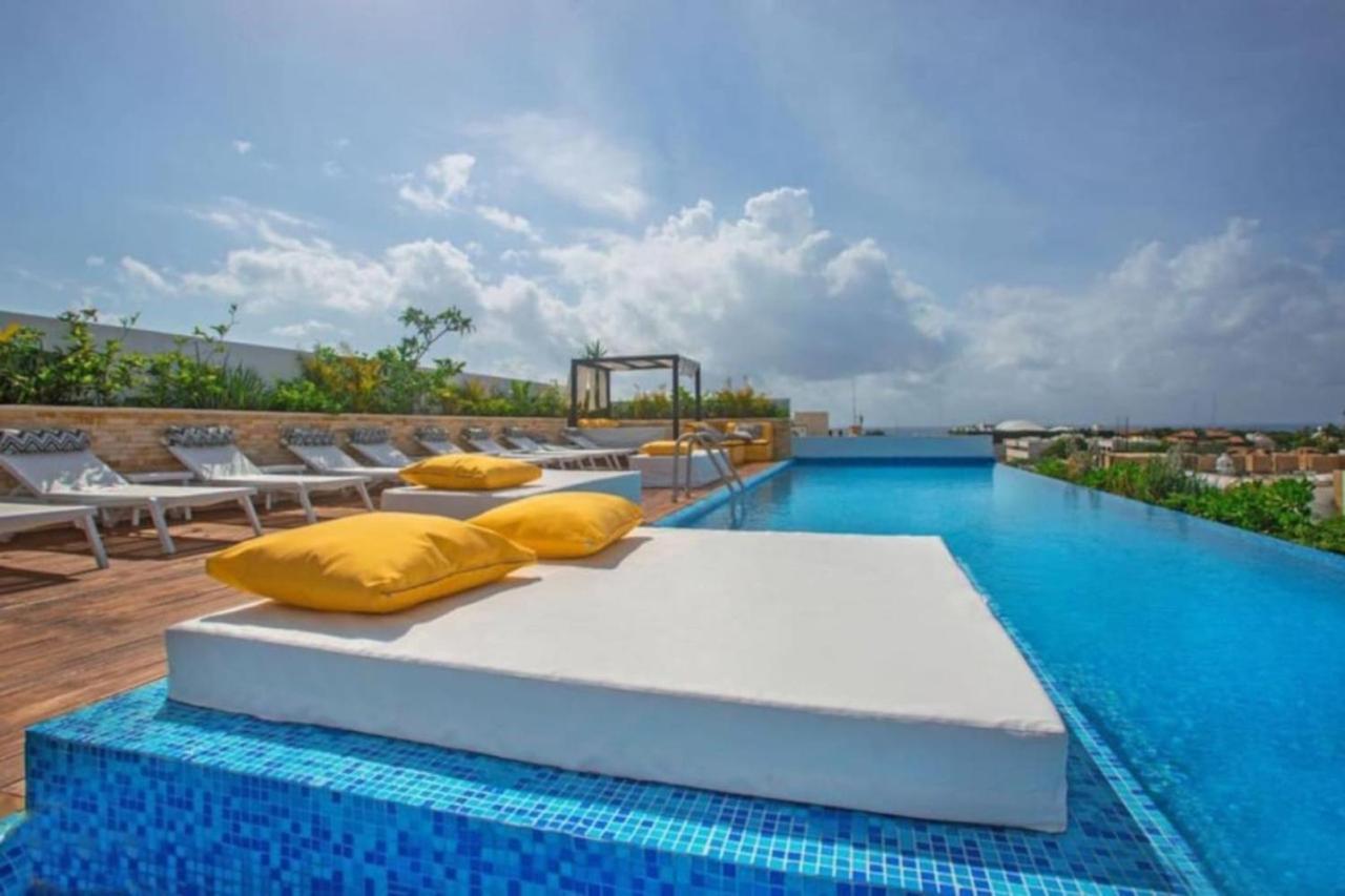 Downtown Exclusive 2br Ph With Priv Pool Gym Cinema Playa del Carmen