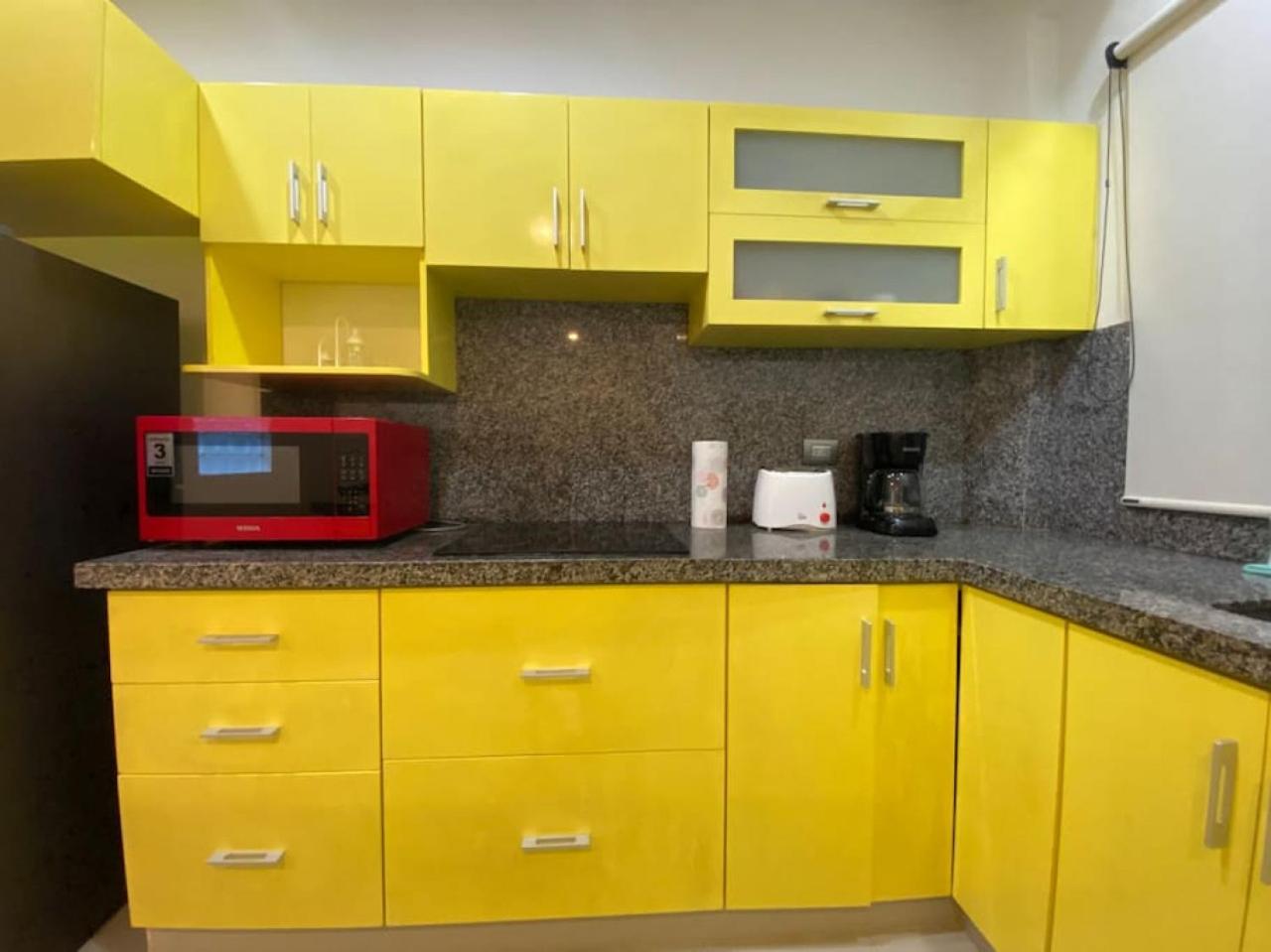 The Location 2br Condo- 100m To And 5ave Playa del Carmen