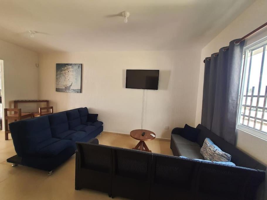 Casa Triplexa: Spacious 3-bedroom With Pool Holiday home