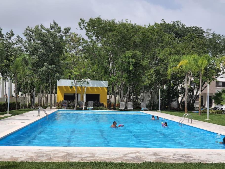 Casa Triplexa: Spacious 3-bedroom With Pool Playa del Carmen