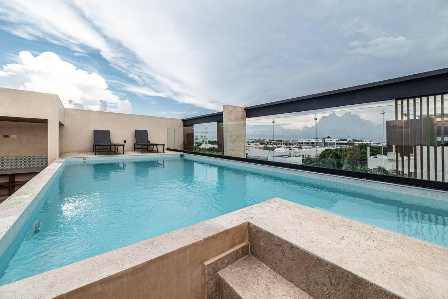 Kaahal Luxury Suites *