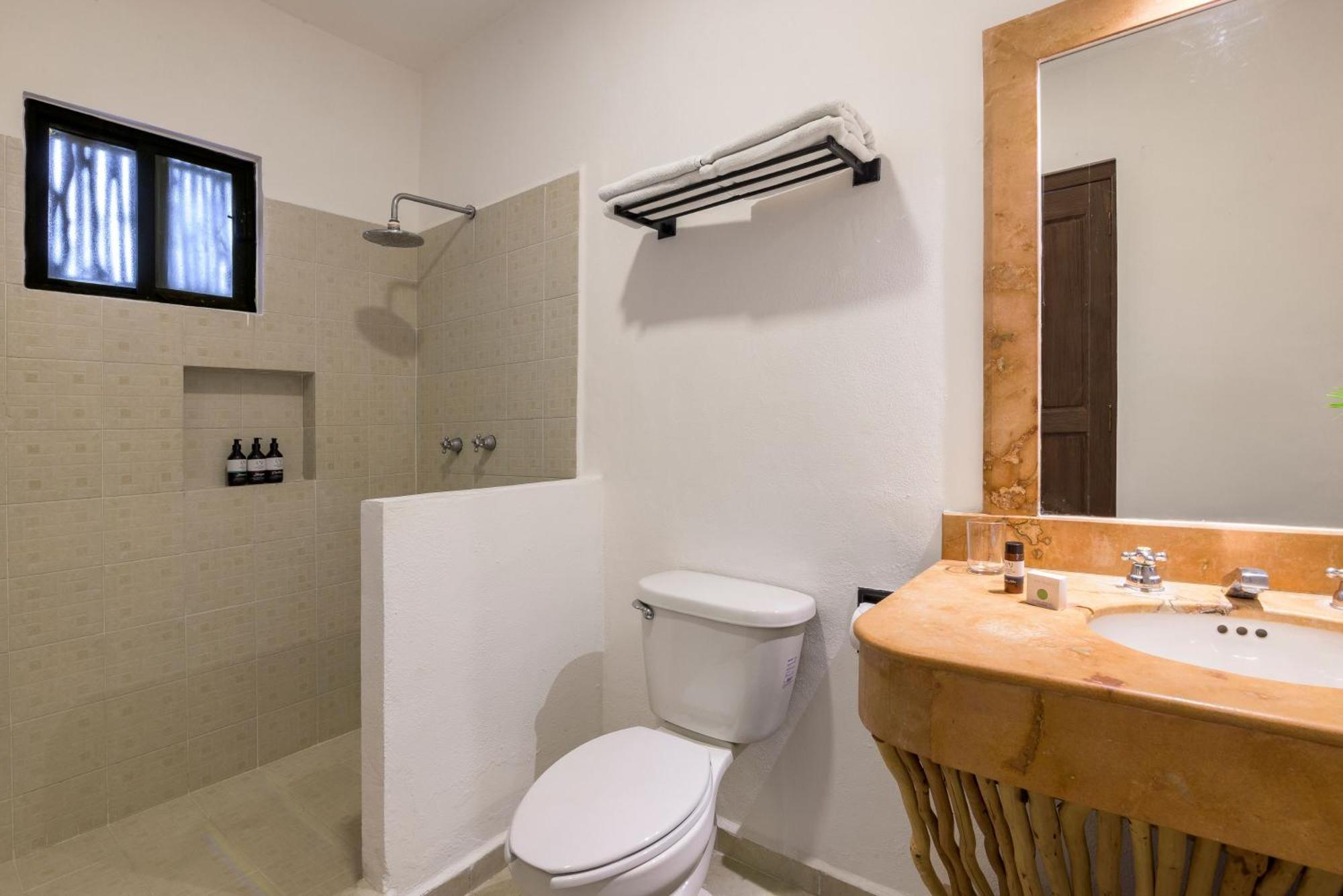 Banana Boutique & - 5th Av Hotel 3*