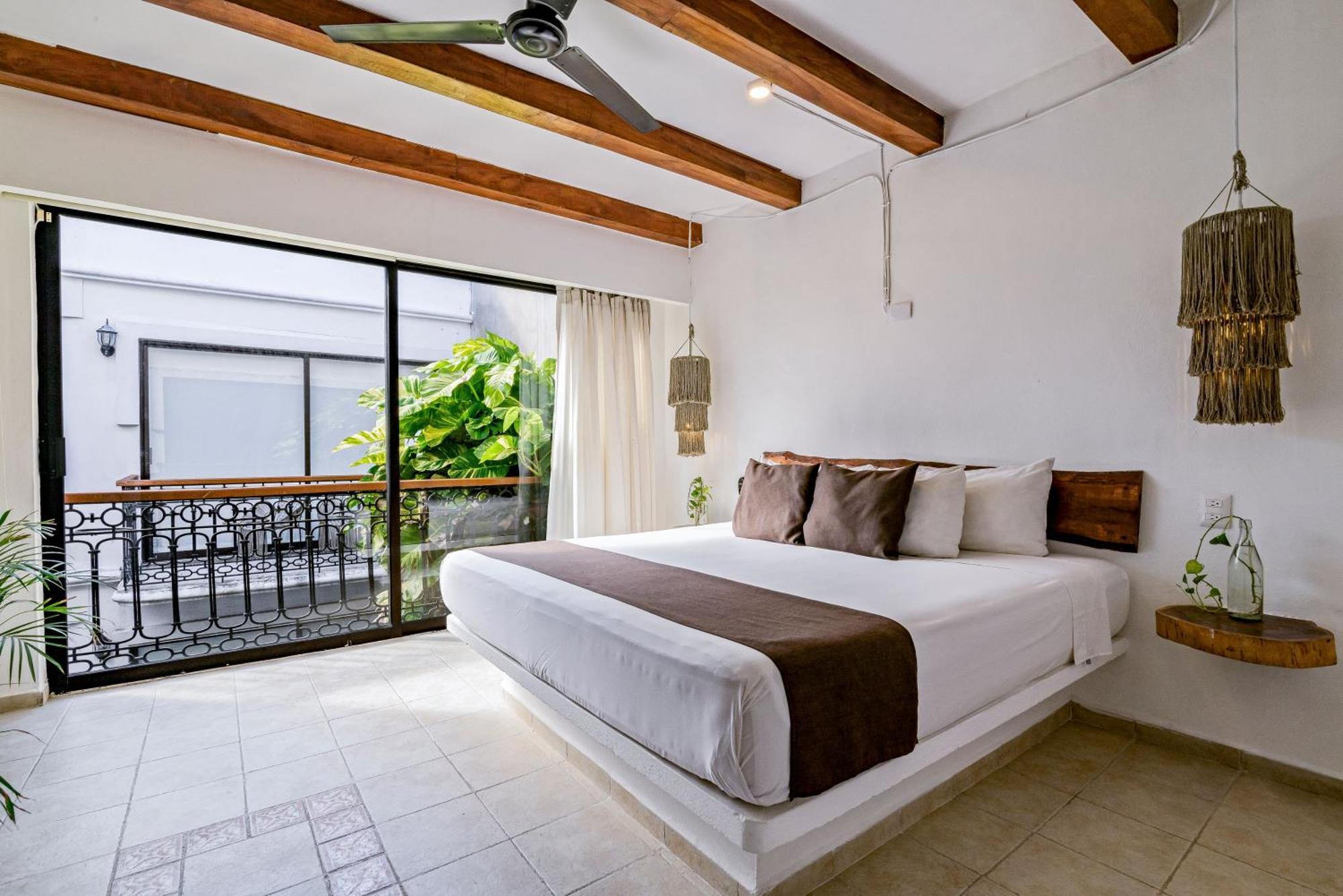 Hotel Banana Boutique & - 5th Av 3*