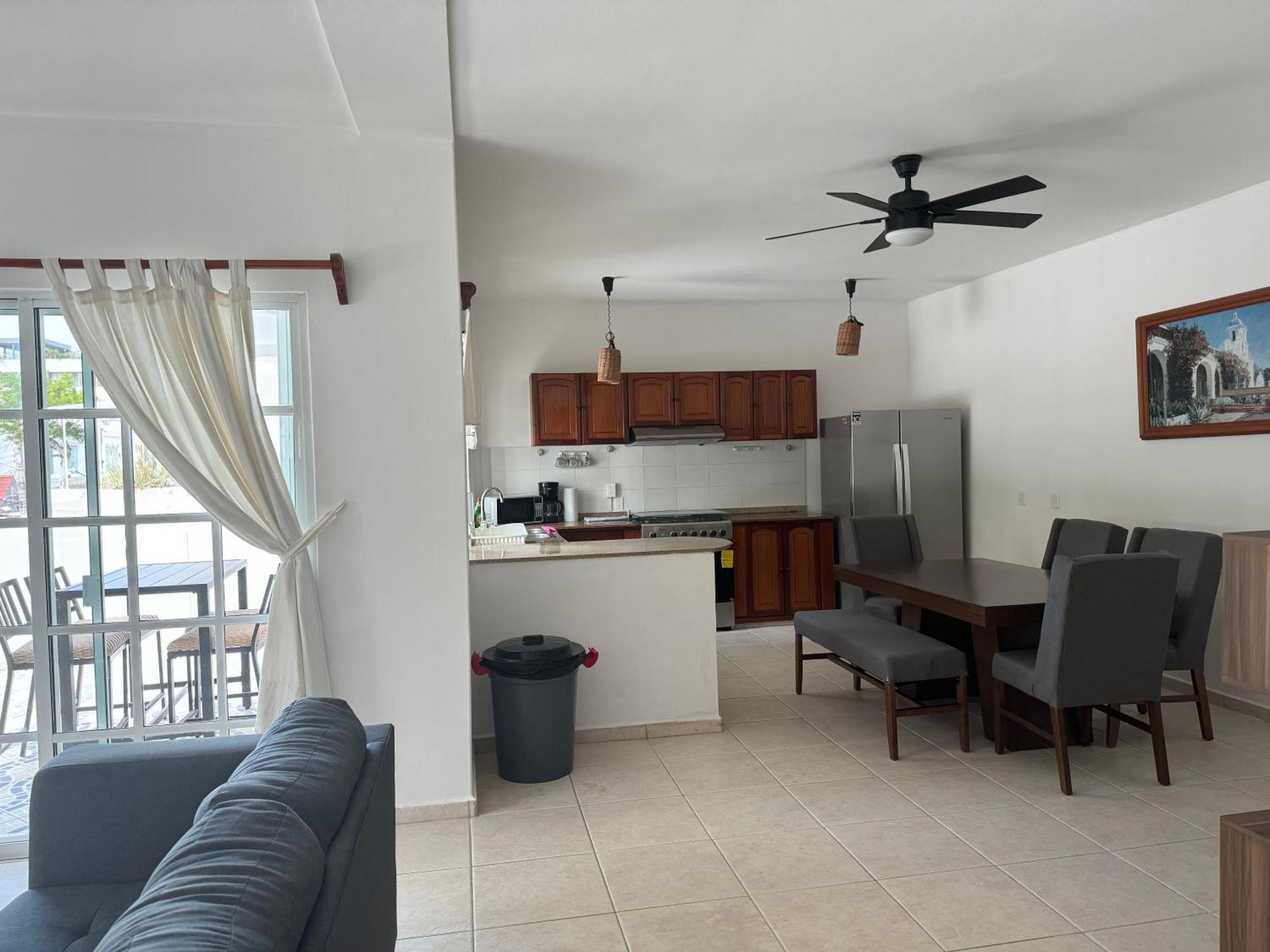 Amplio Departamento En 5ta Av * Playa del Carmen