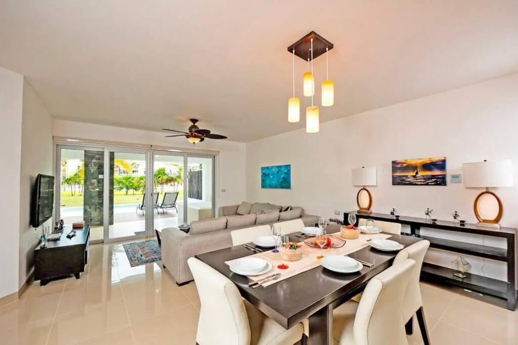 Oceanfront Walkout Pool Mareazul La Casa Bonita Playa del Carmen