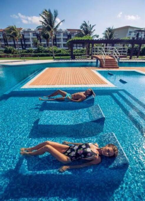 Oceanfront Walkout Pool Mareazul La Casa Bonita