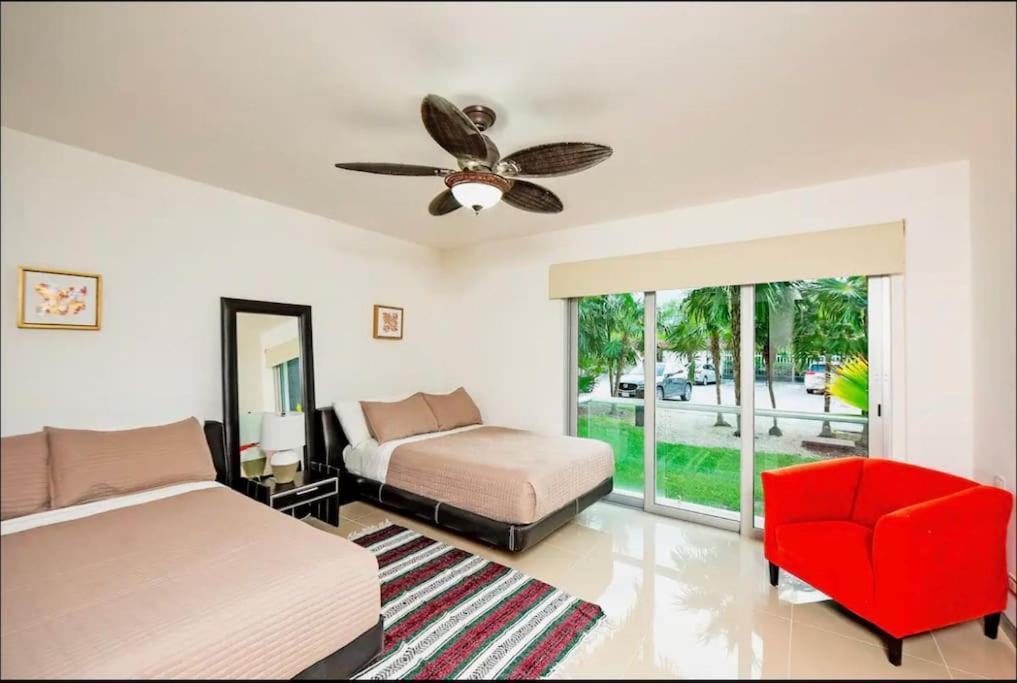 Apartamento Oceanfront Walkout Pool Mareazul La Casa Bonita Playa del Carmen