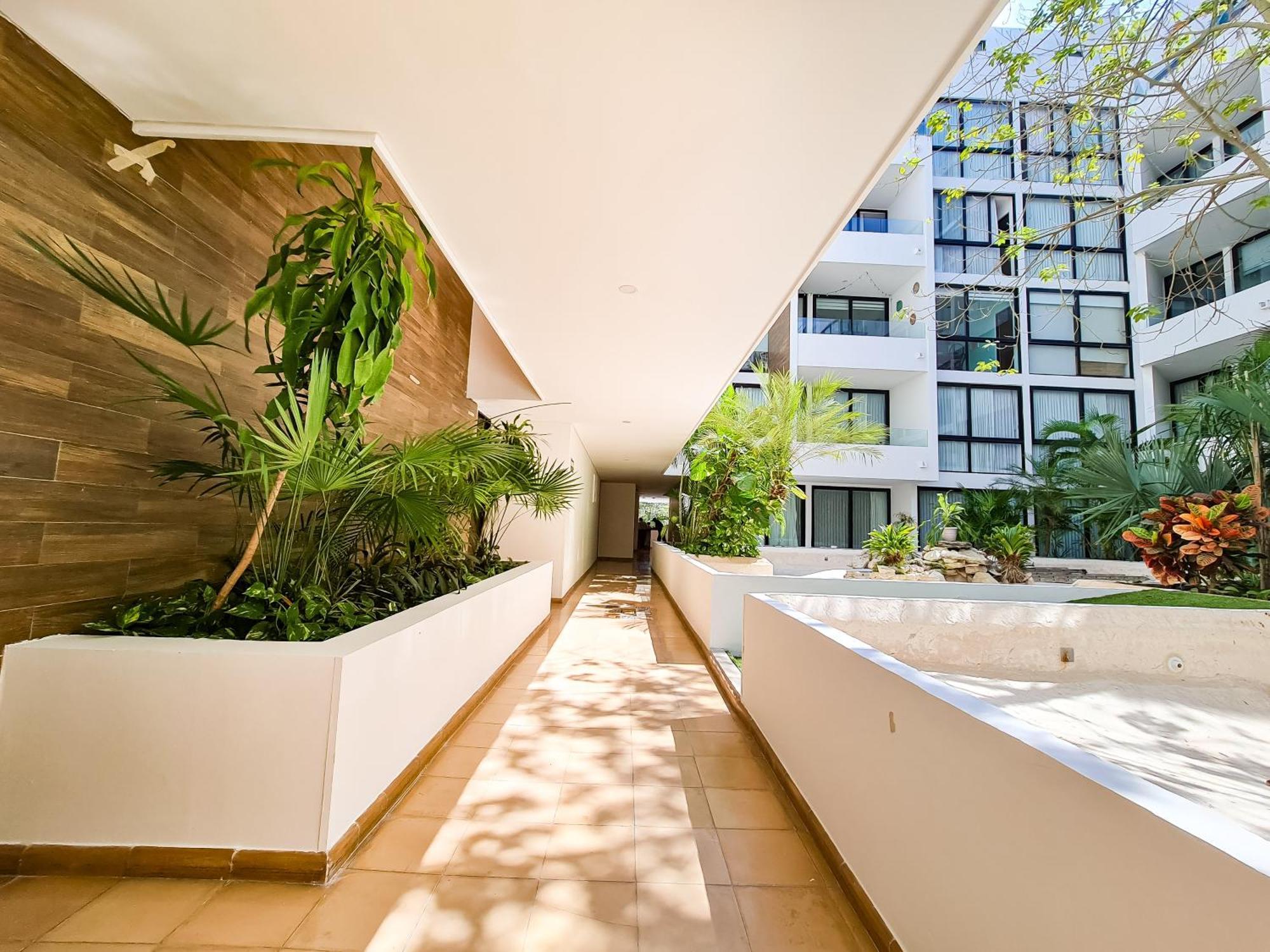 Anah 10 Apartment