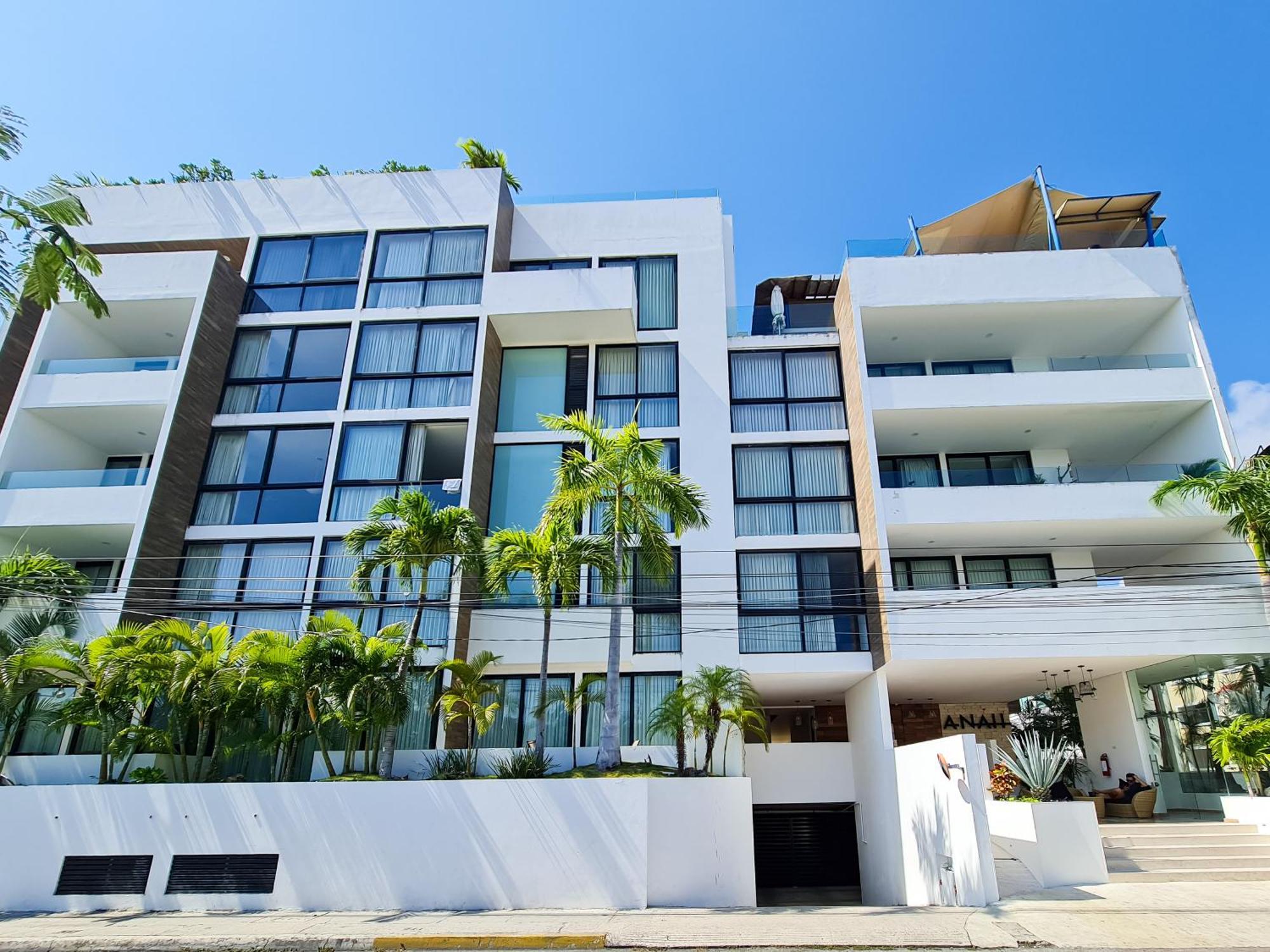 Anah 10 Apartment