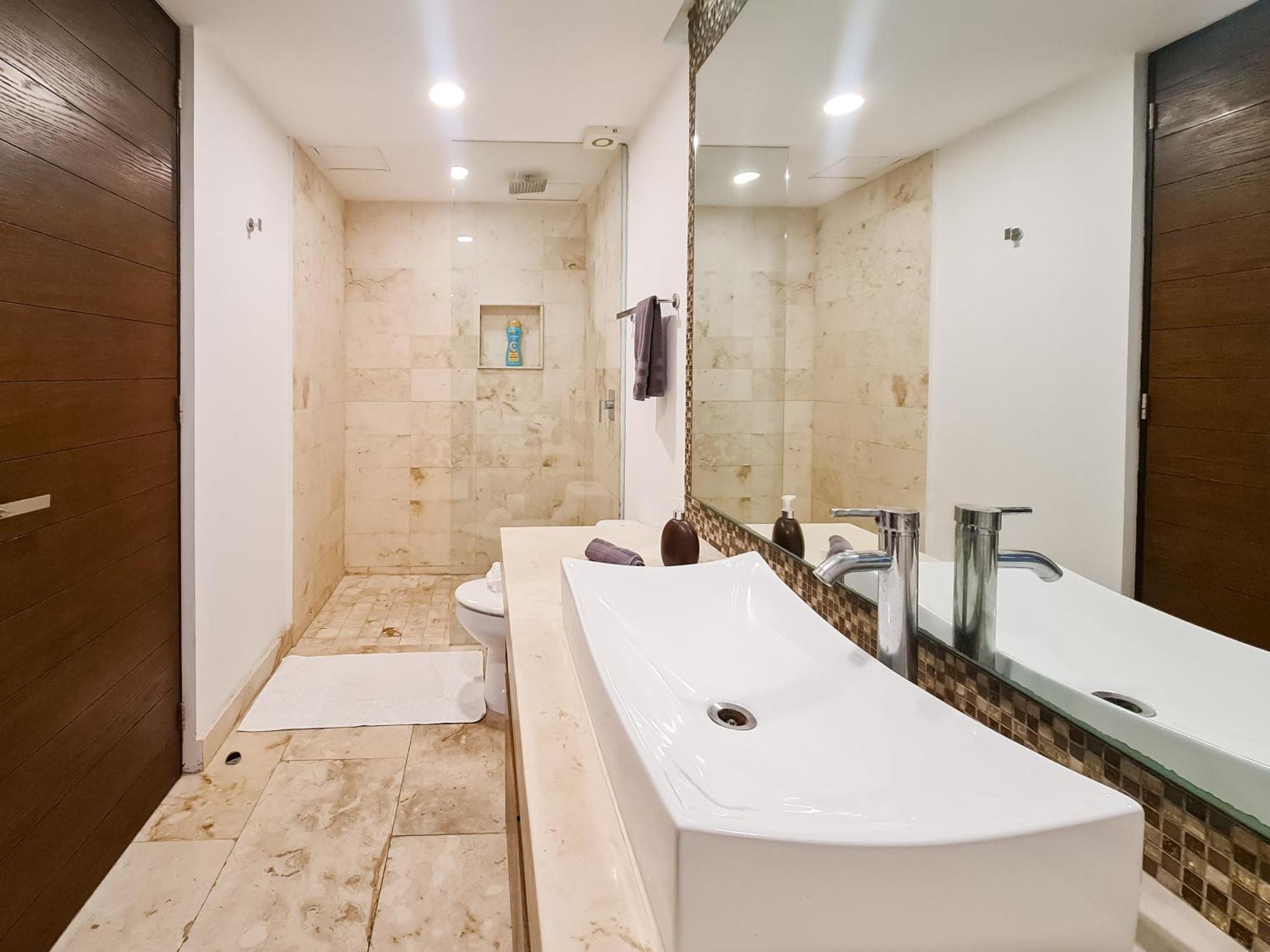 Anah 10 Apartment