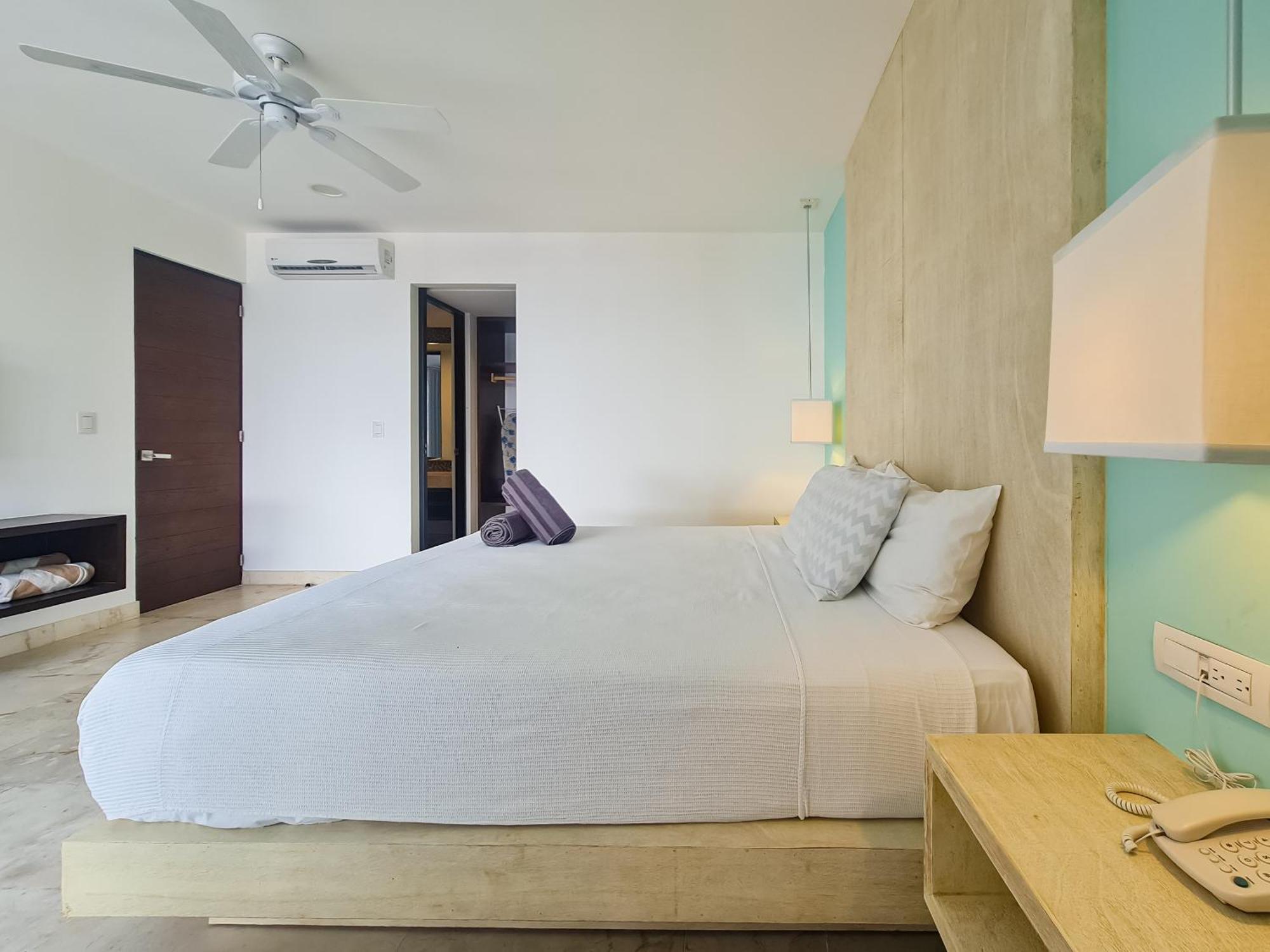 Anah 10 Apartment