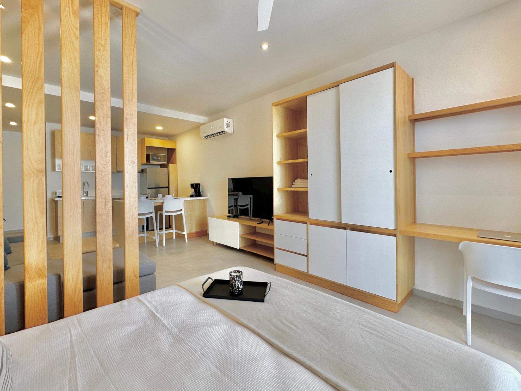 Levitat Hunah Aparthotel *