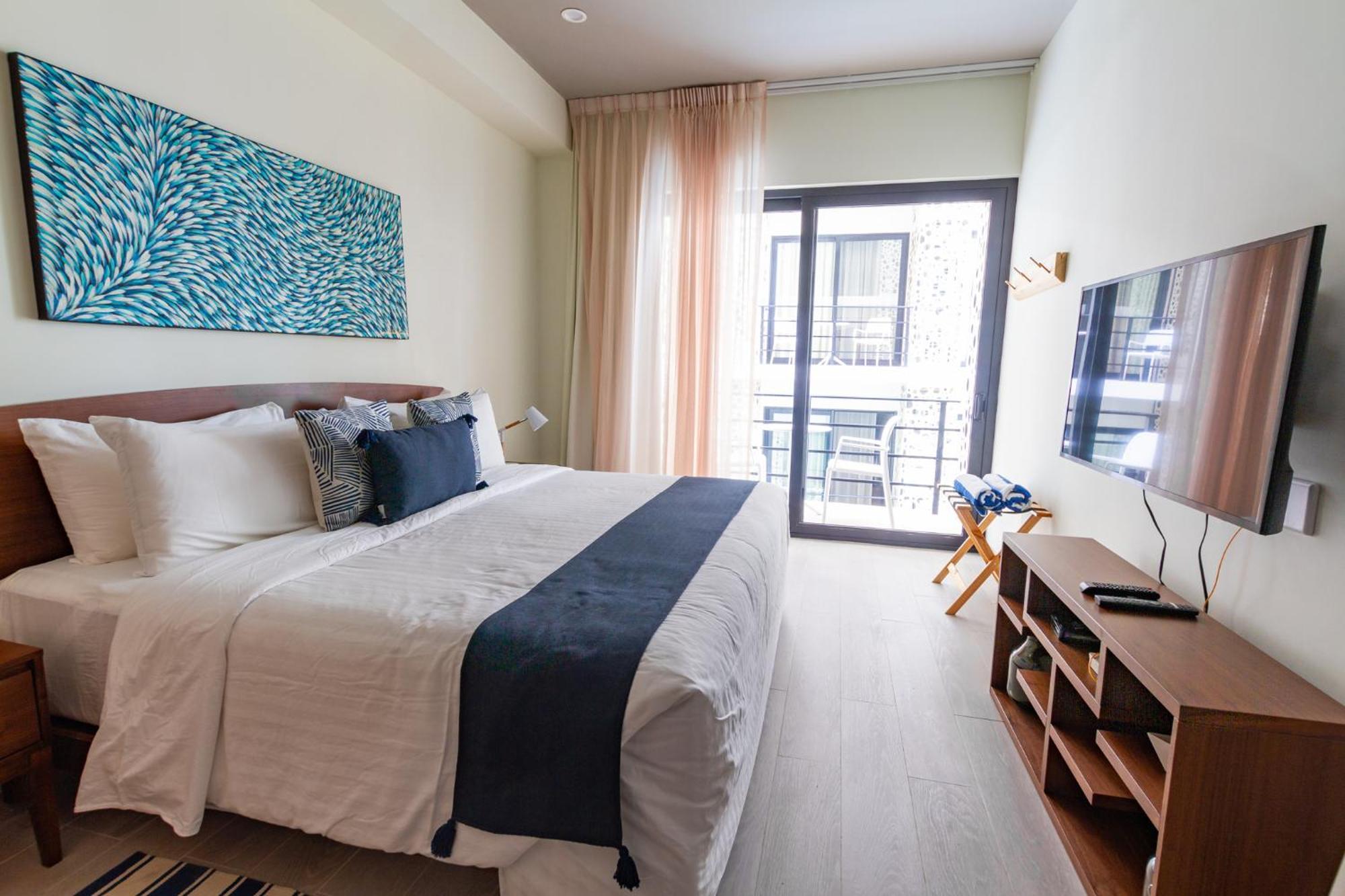 Beautiful With Kitchen Ac Gym Pool Ocean View From The Rooftop Apartment *