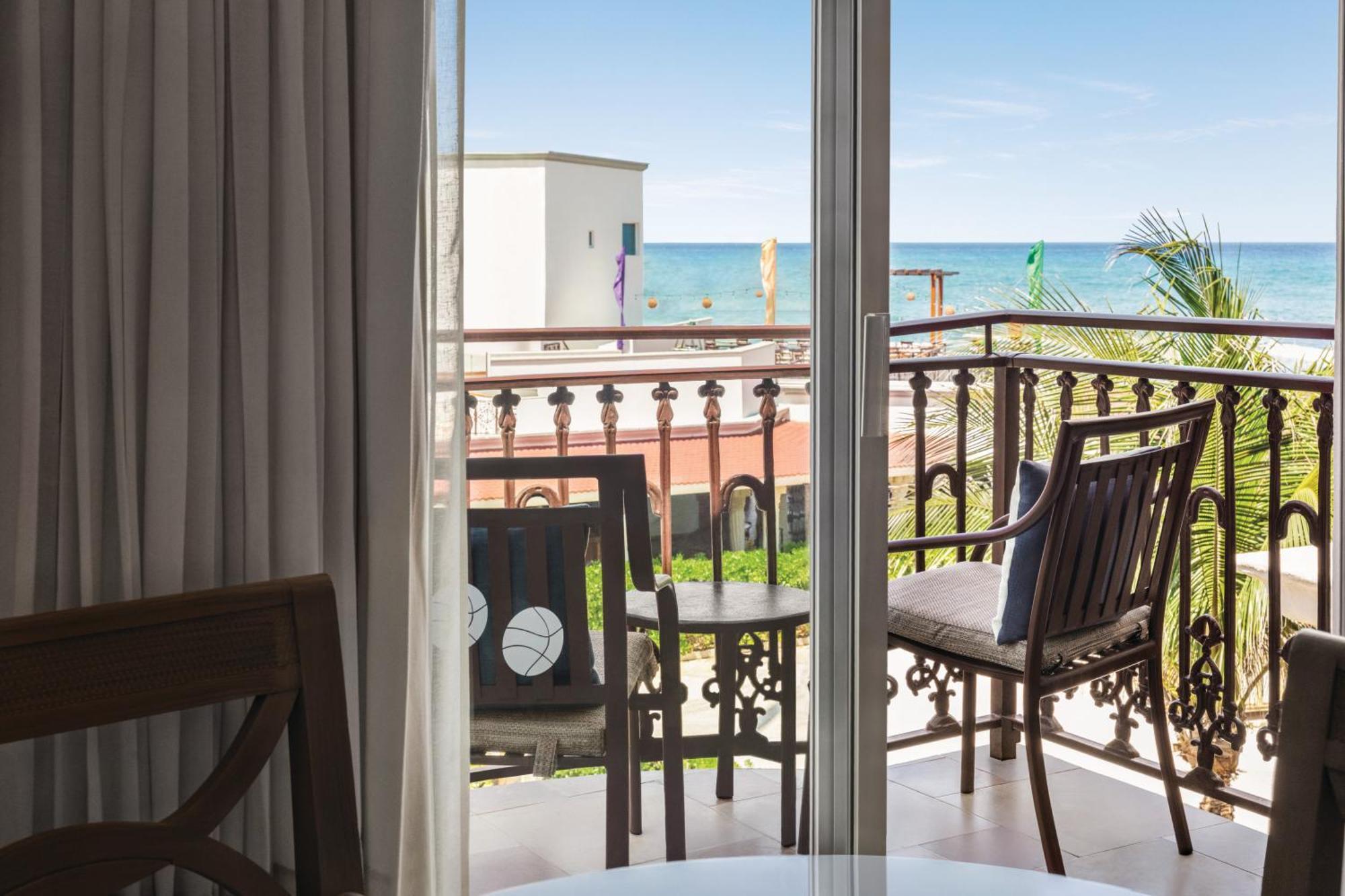 Wyndham Alltra Adults Only 4*