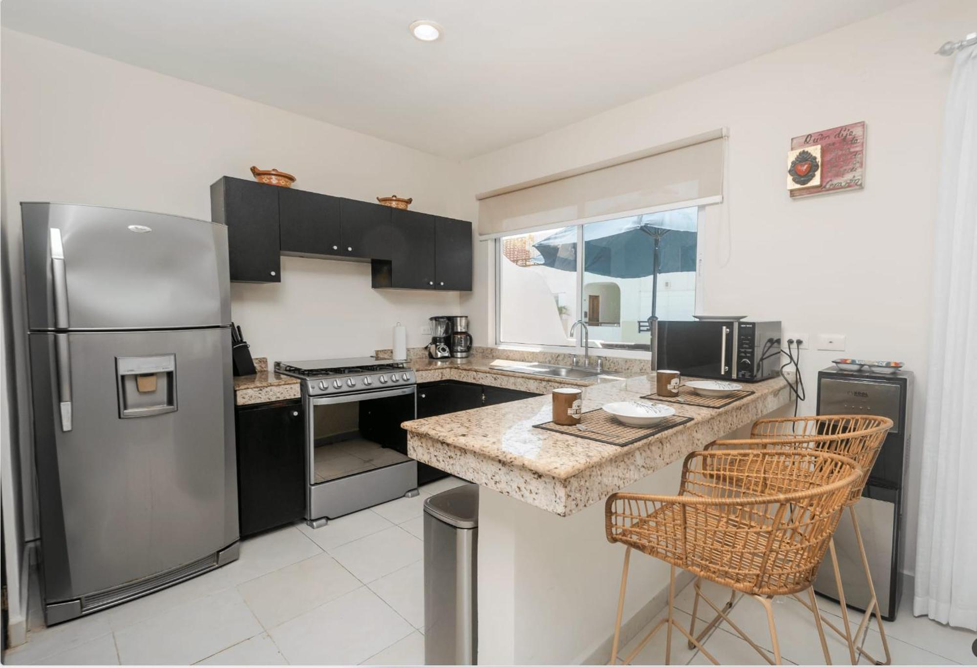 Downtown Penthouse, Pool, Pvt Roof Terrace With Bbq Vakantiehuis