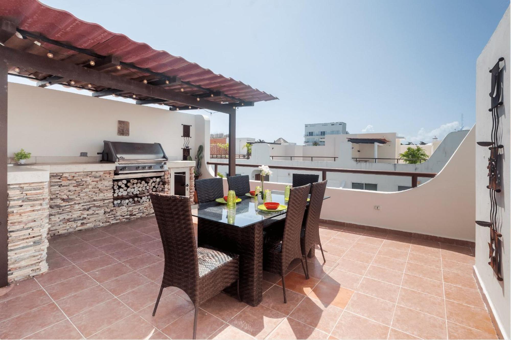 Vakantiehuis Downtown Penthouse, Pool, Pvt Roof Terrace With Bbq