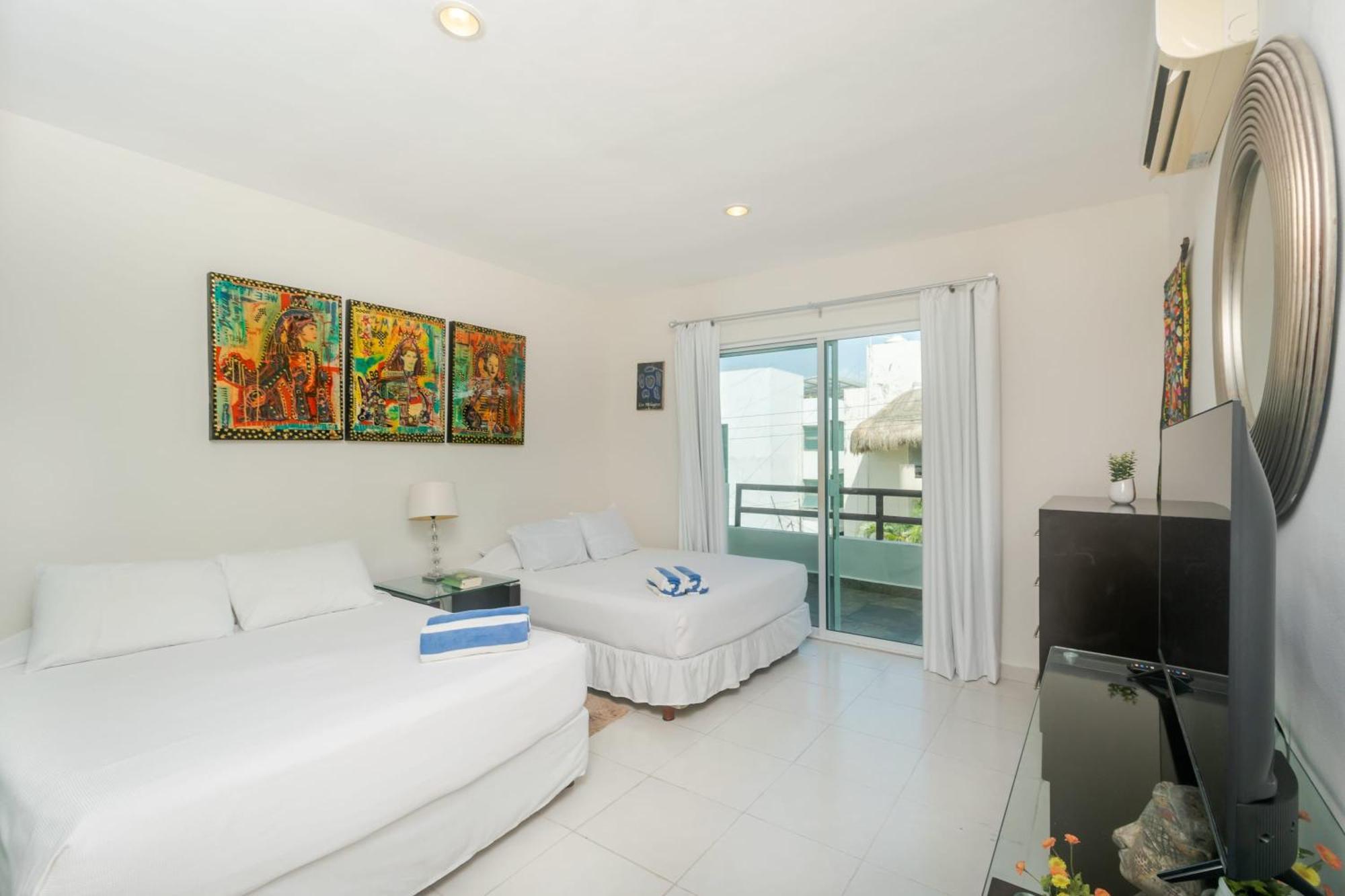 Downtown Penthouse, Pool, Pvt Roof Terrace With Bbq * Playa del Carmen