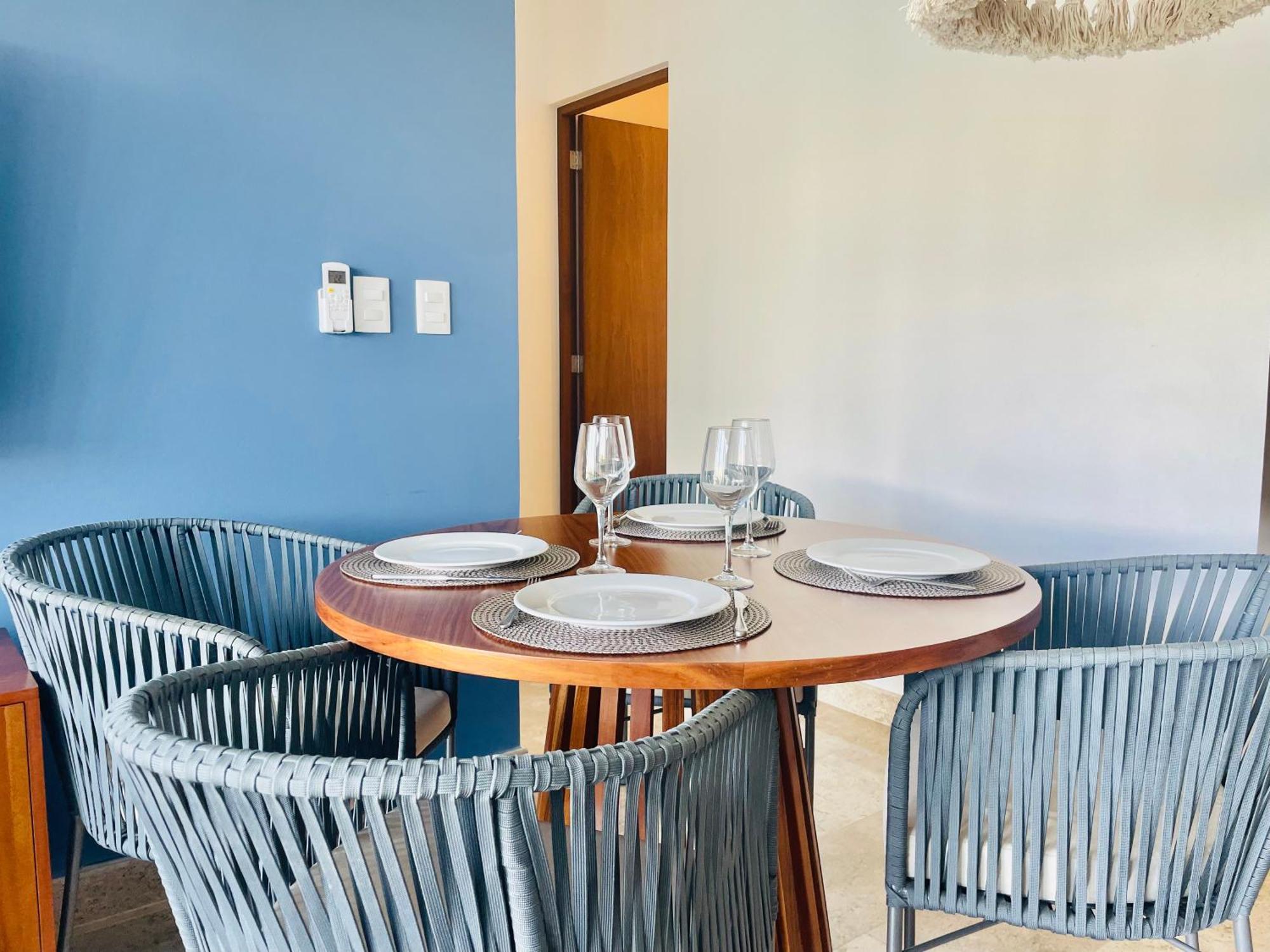 Aparthotel Serenada *