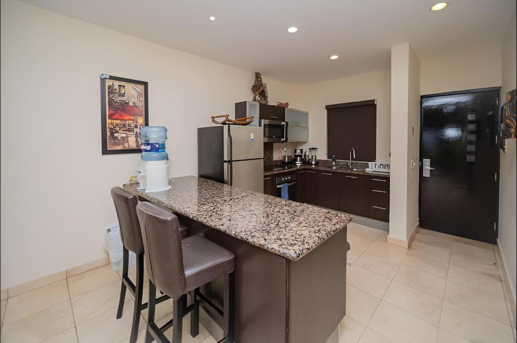 205 C: Centrally Located Apto. With Ocean View Apartamento Playa del Carmen