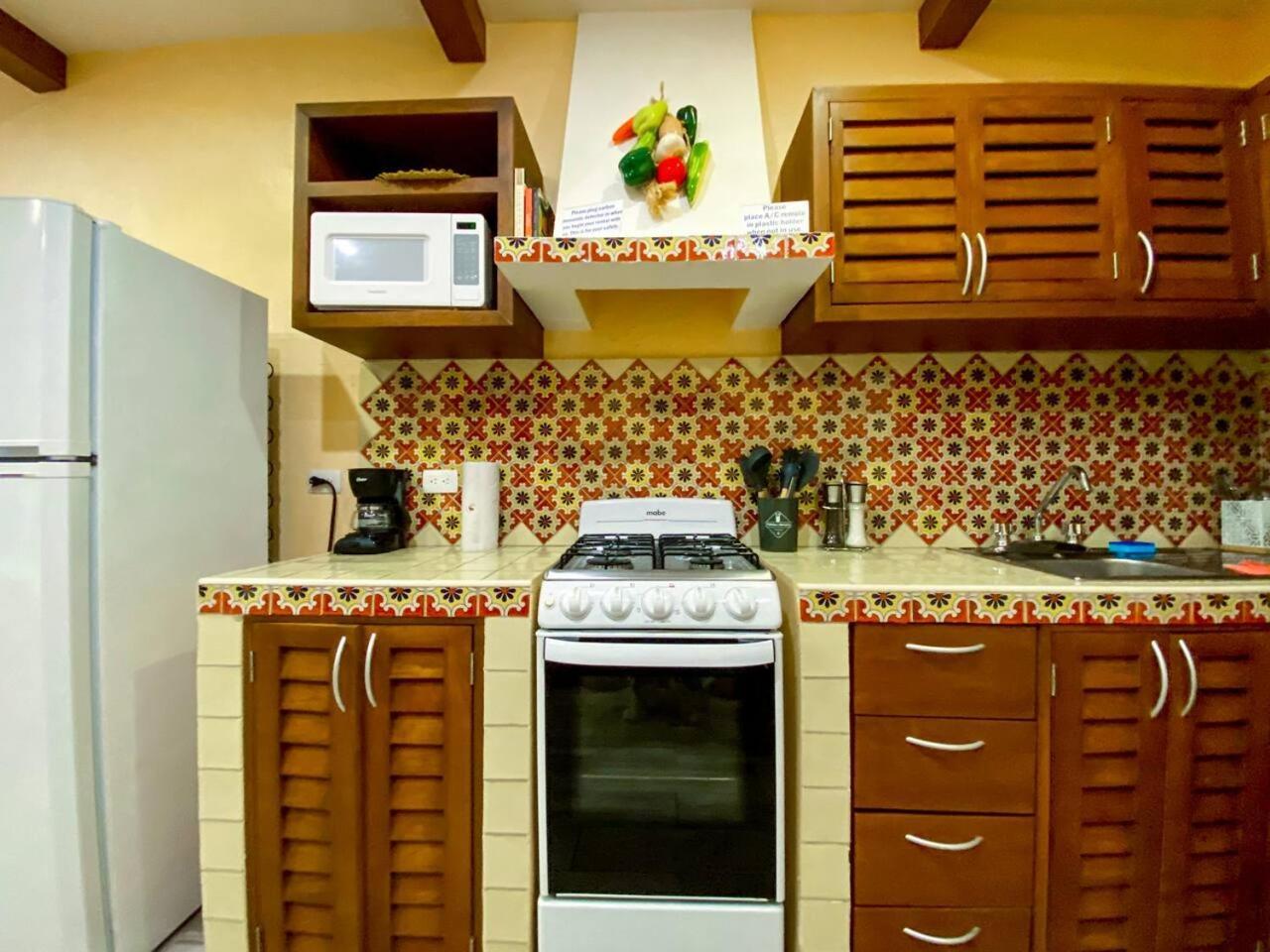 Apartment Colorful Hacienda Style 2br With Pool Steps To *