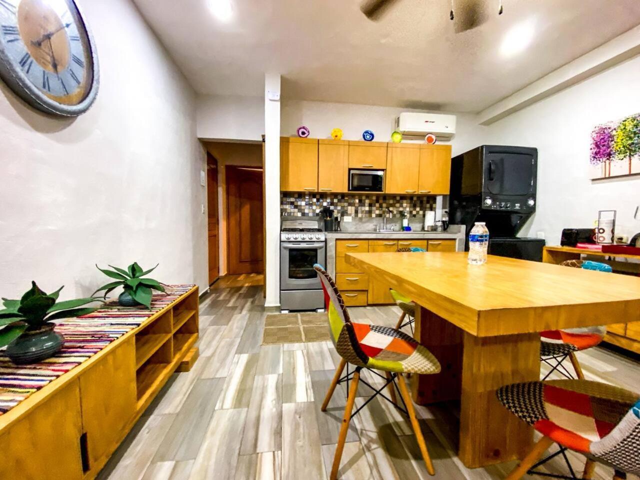 Colorful Hacienda Style 2br With Pool Steps To * Playa del Carmen