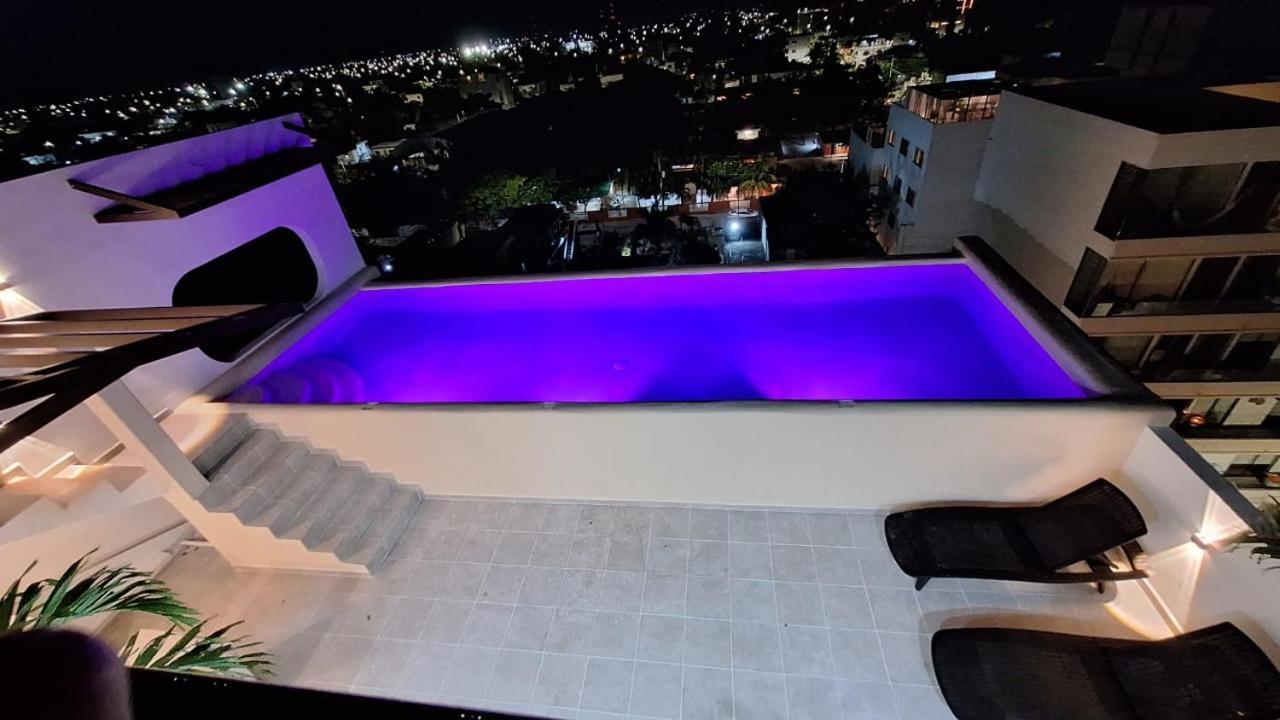 Itzamna Deluxe Con Jacuzzi Apartment