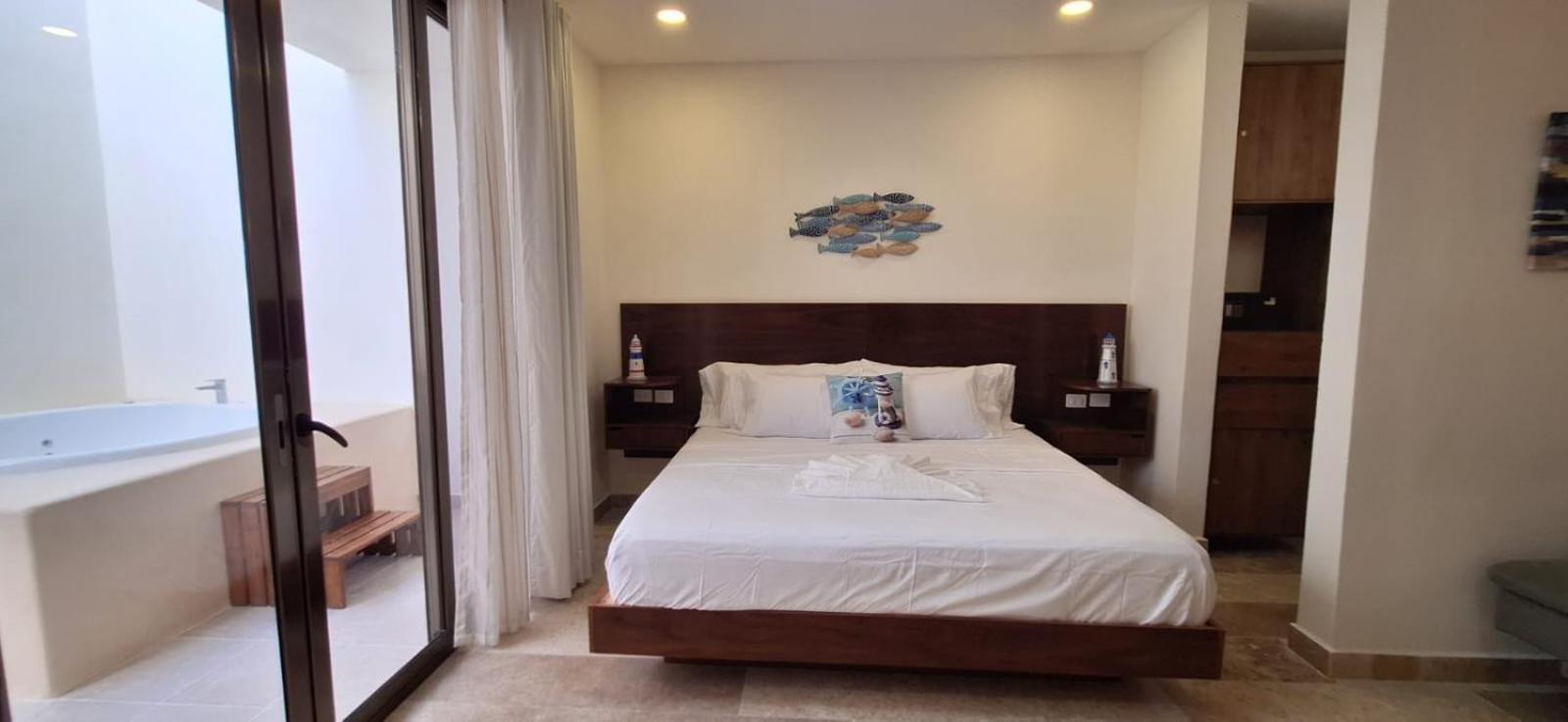 Itzamna Deluxe Con Jacuzzi