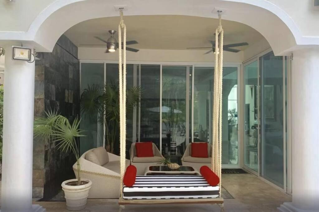 60 Off Lujosa Casa Con Billar Y Alberca Privada Holiday home