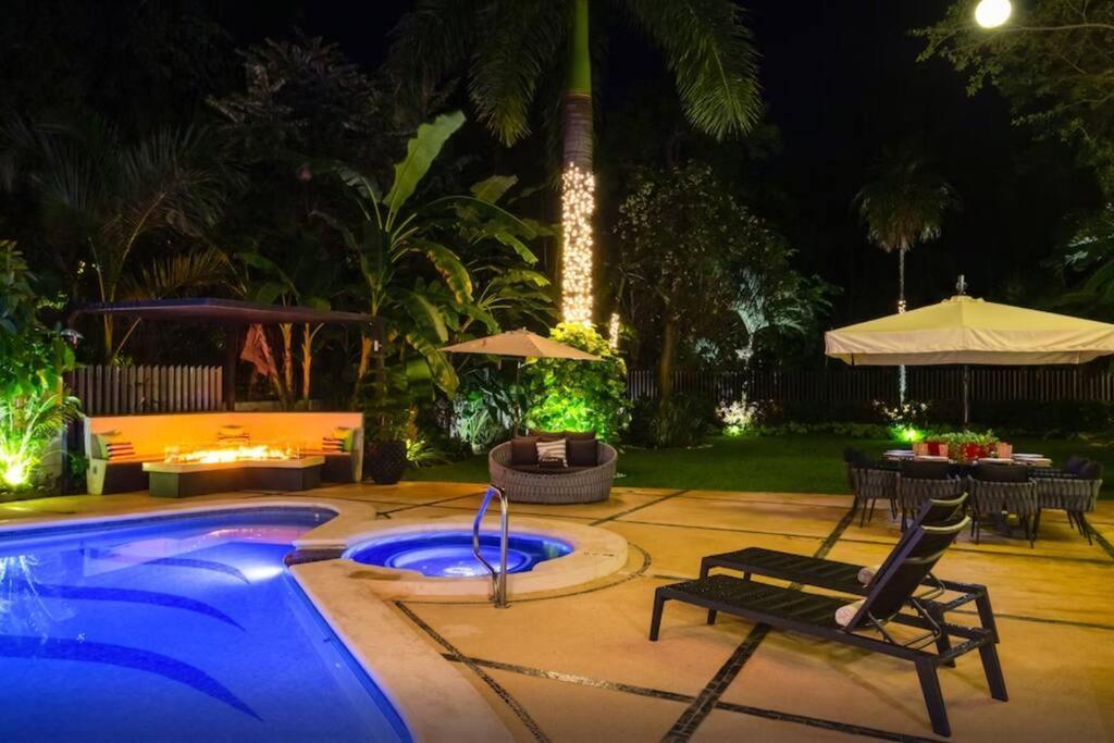 60 Off Lujosa Casa Con Billar Y Alberca Privada Holiday home *
