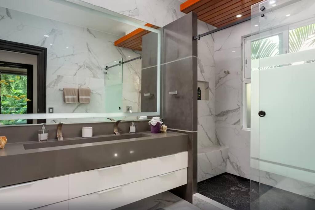 60 Off Lujosa Casa Con Billar Y Alberca Privada