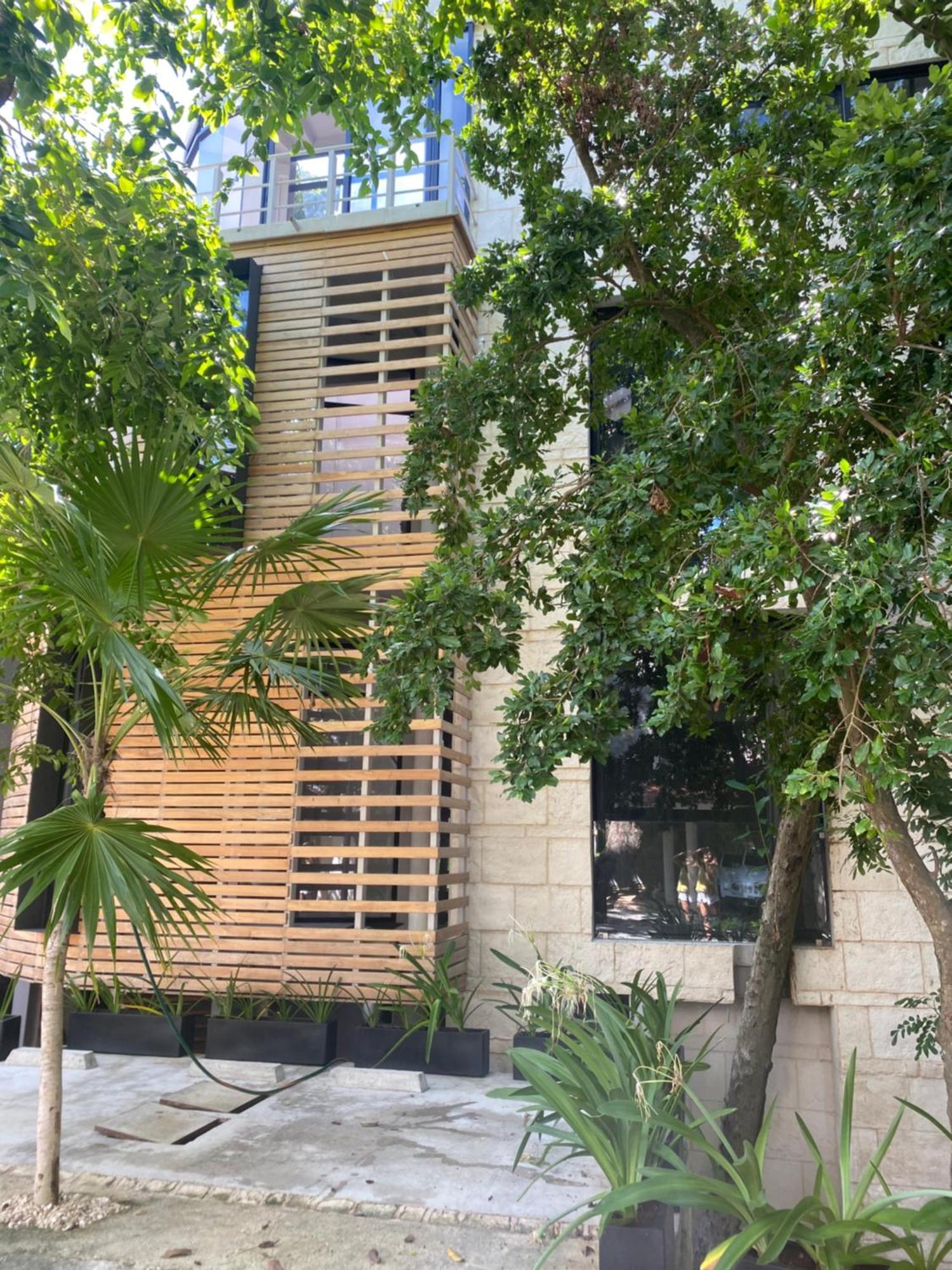 Exclusiva Y Hermosa Residencia Nueva Cerca Del Mar *
