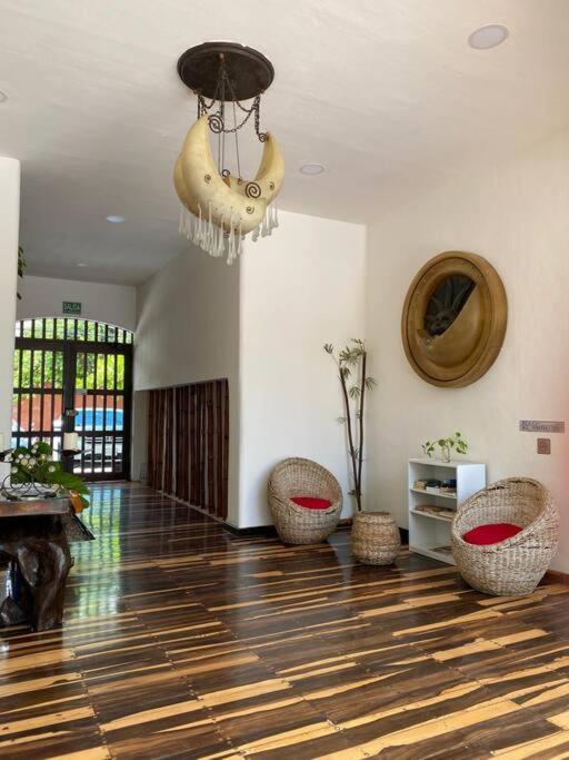 Penthouse 2bd 2ba With Private Rooftop And Jacuzzi Apartment *